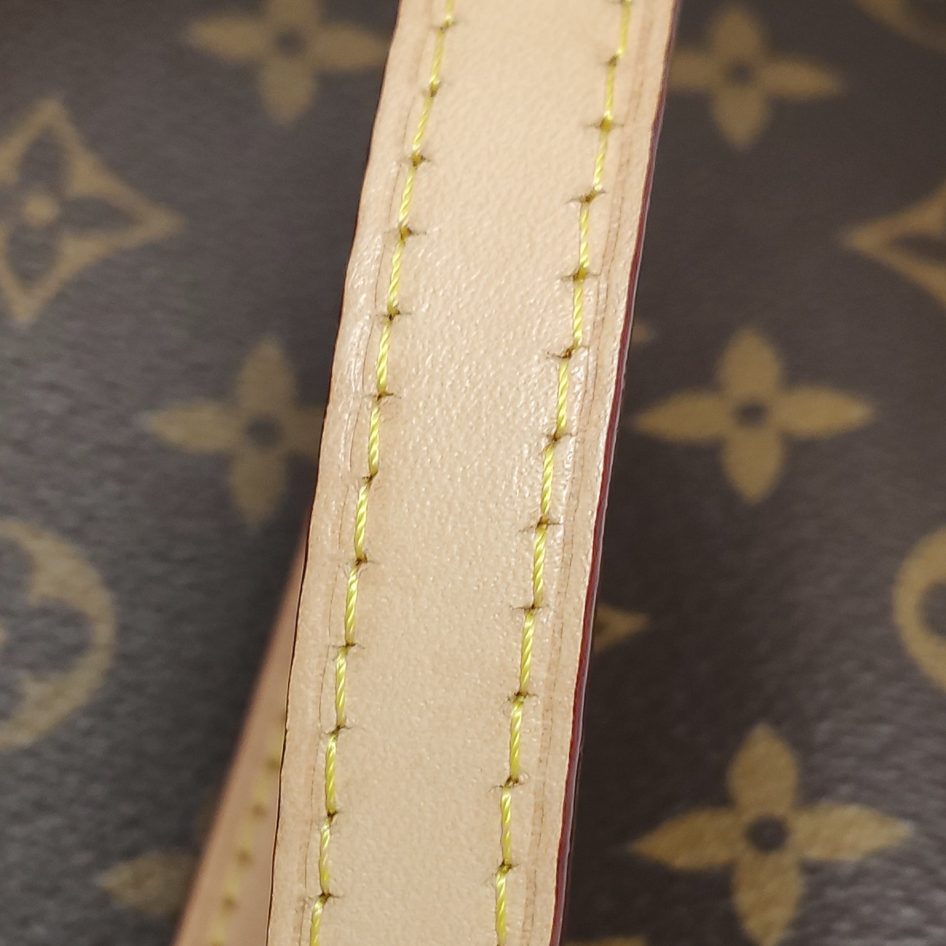 Louis Vuitton Neonoe BB