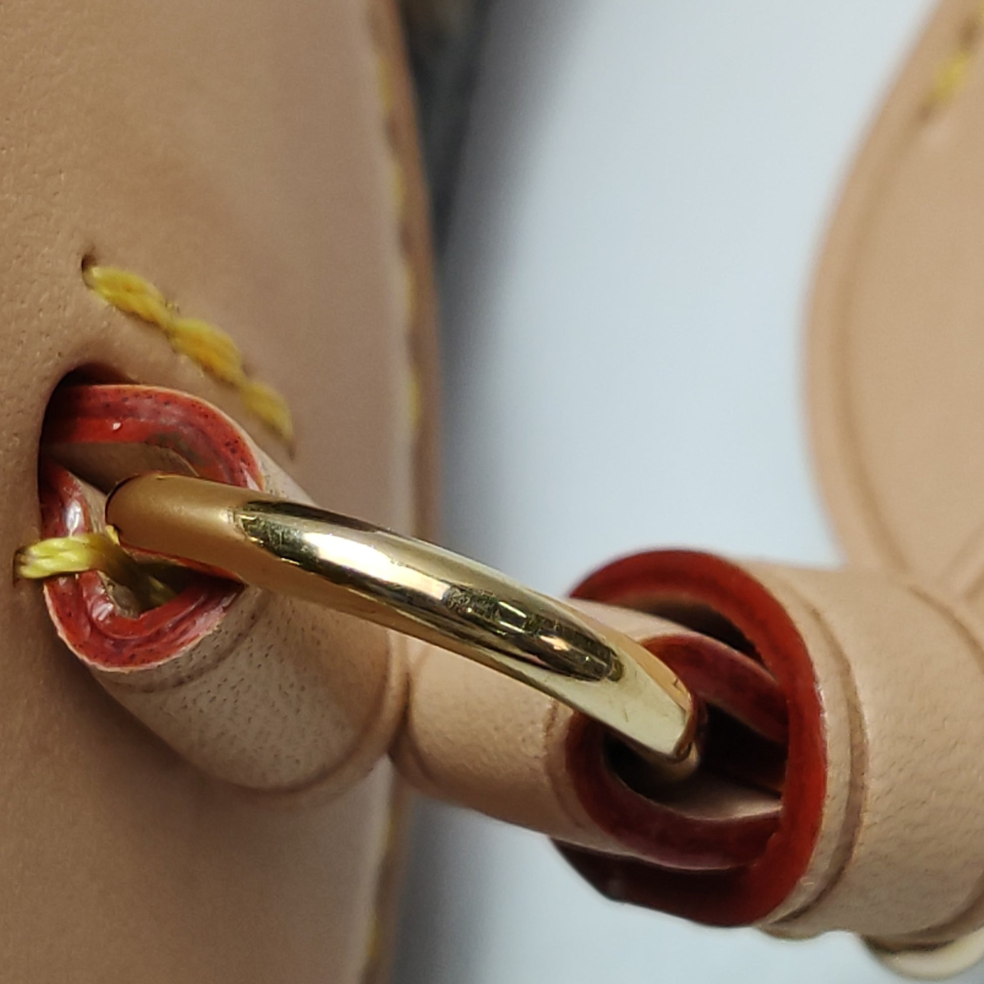 Louis Vuitton Slouchy MM