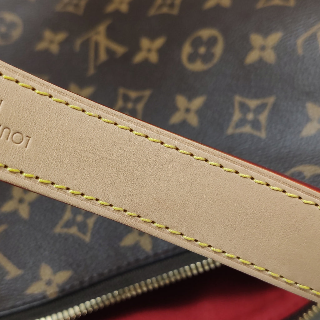Louis Vuitton Slouchy MM