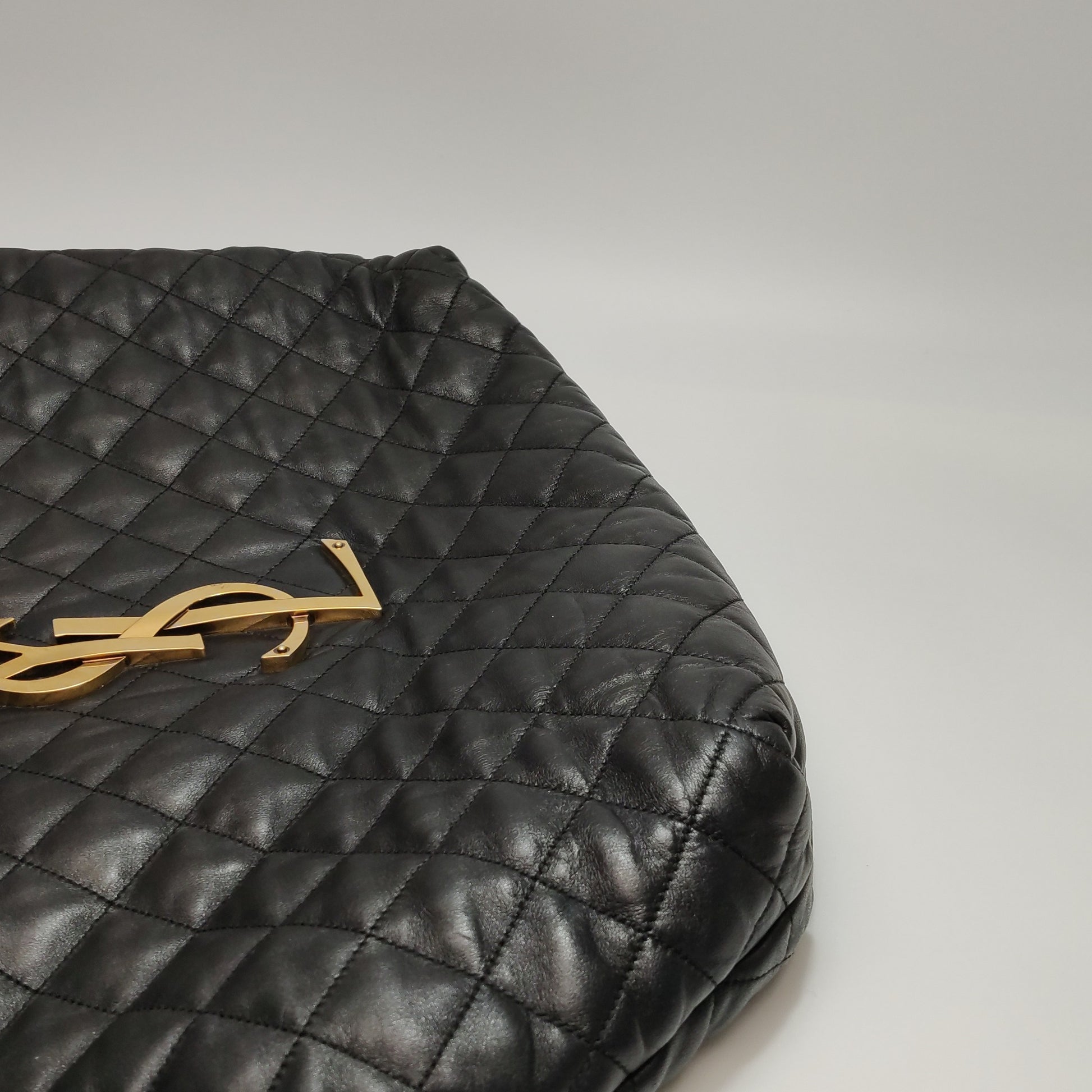 Icare Quilted Tote Bag