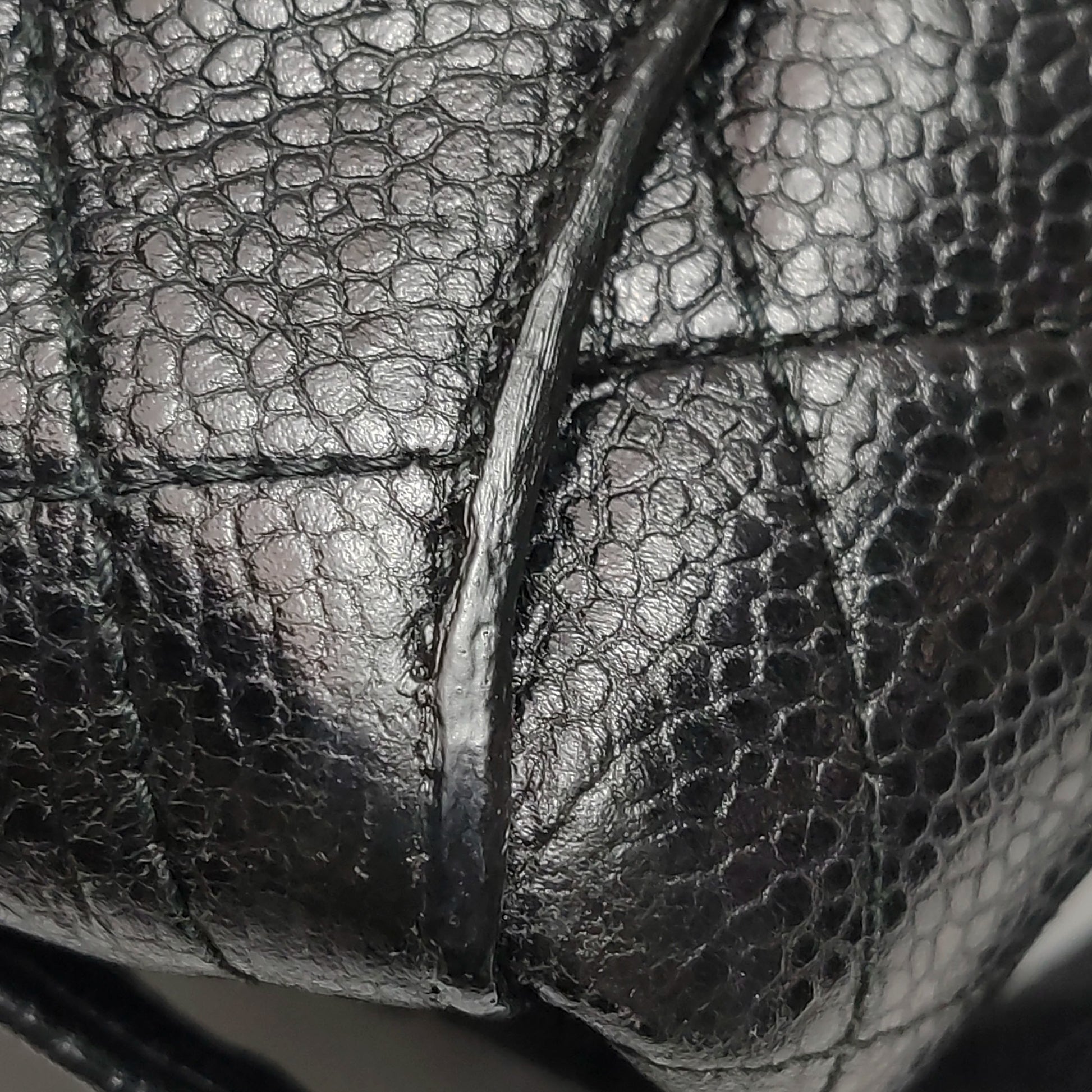 Chanel Crossbody Flap Caviar