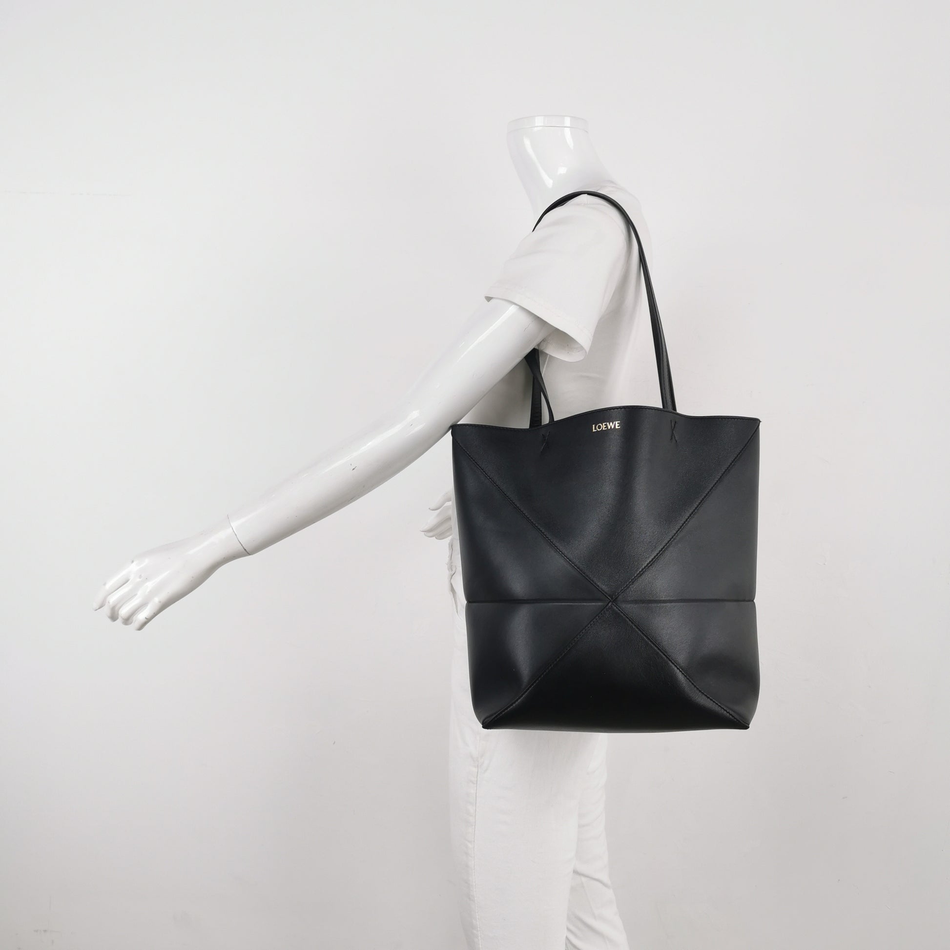 Loewe Puzzle Fold Tote Medium Black