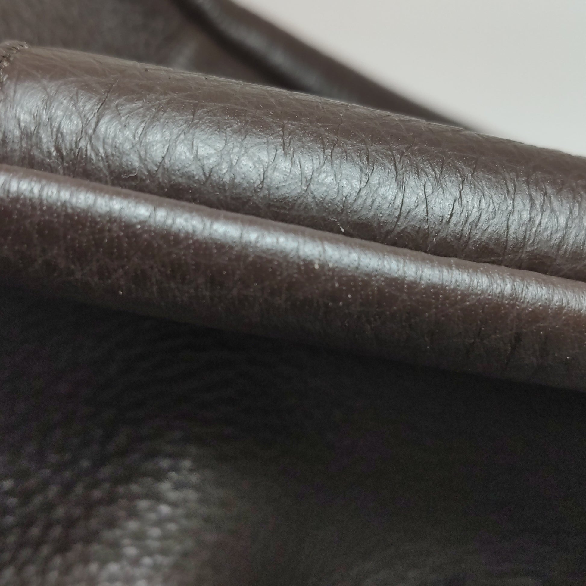 Saint Laurent Le 5 a 7 Bea Tote Dark Brown