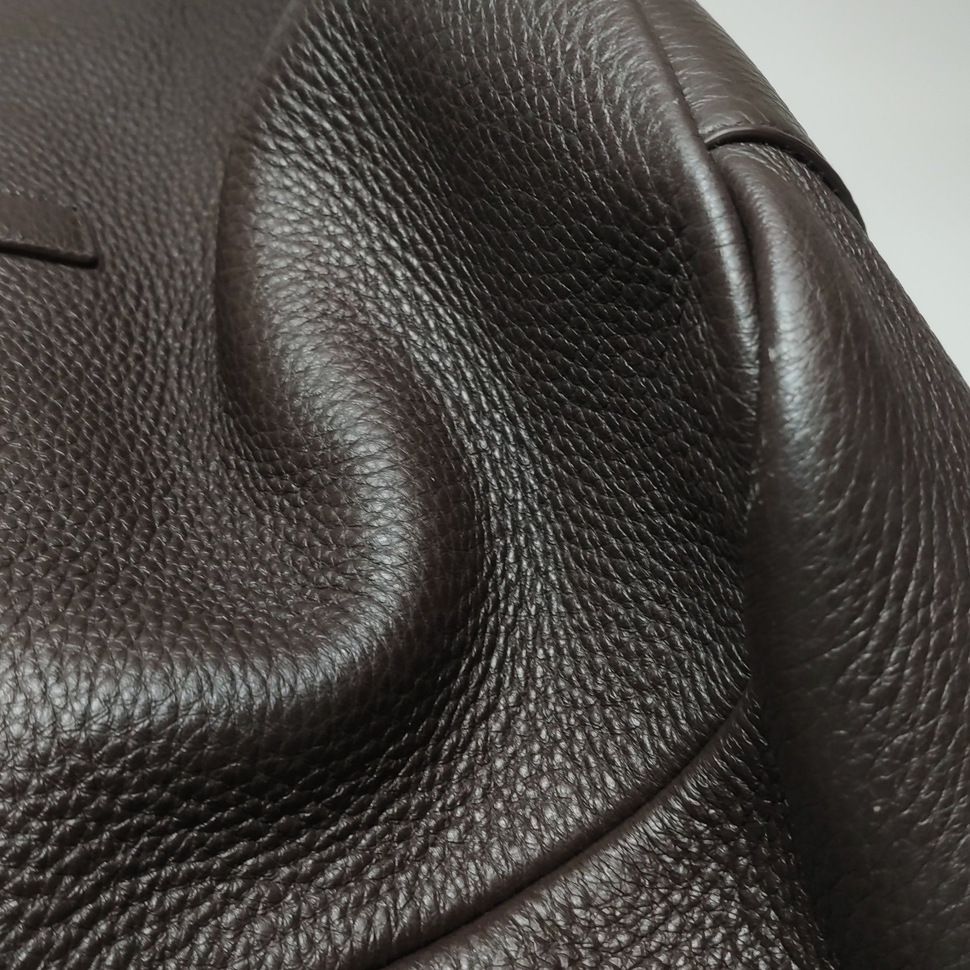 Saint Laurent Le 5 a 7 Bea Tote Dark Brown