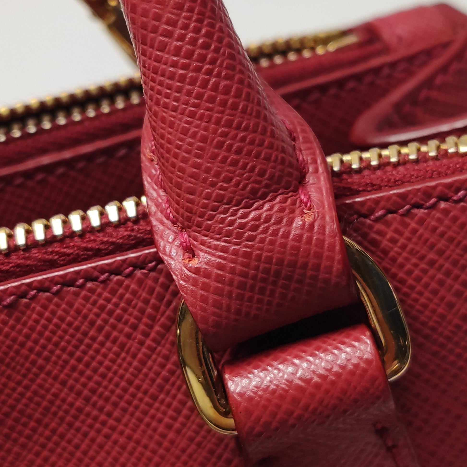 Prada Galleria Micro Red