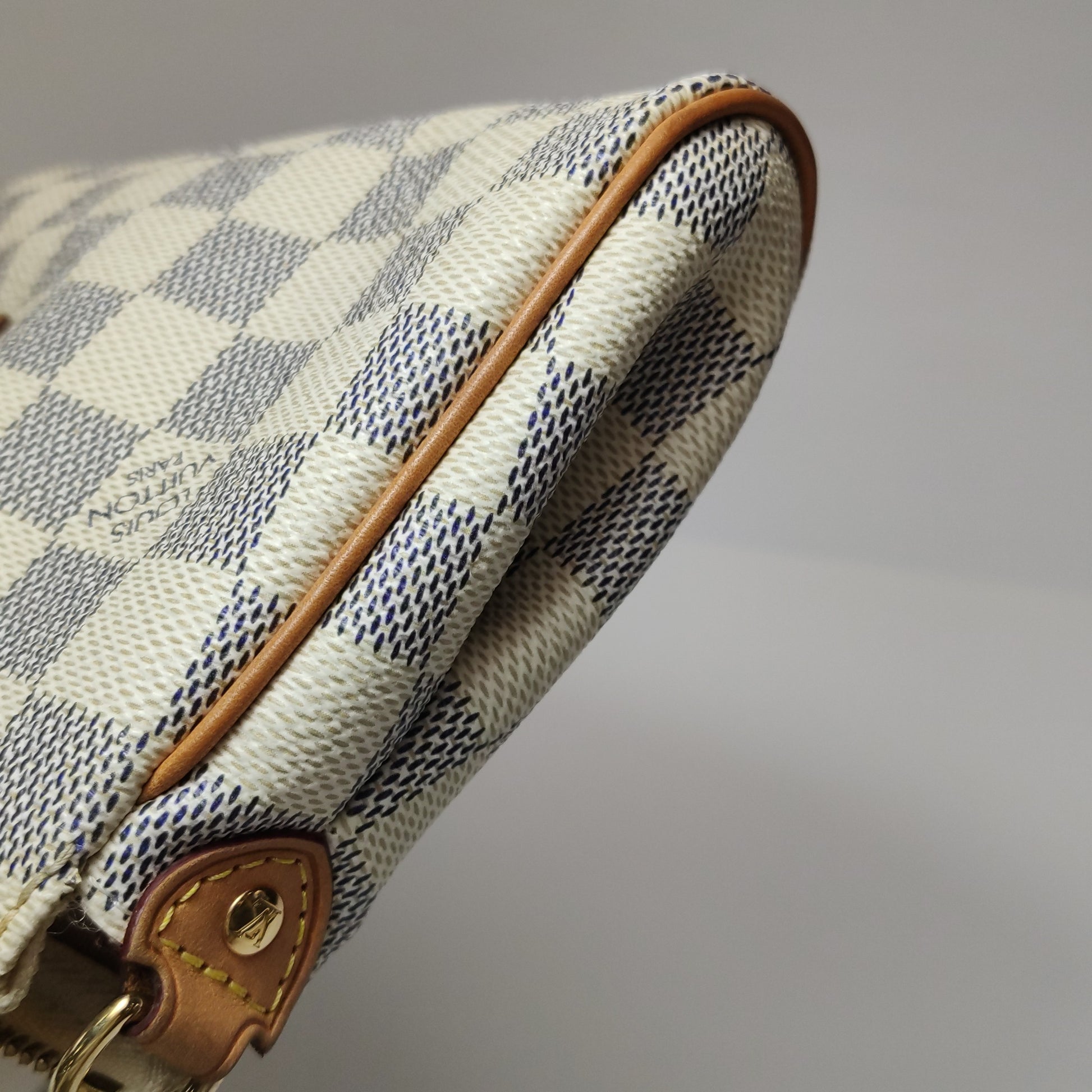 Louis Vuitton Eva Pochette Damier Azur
