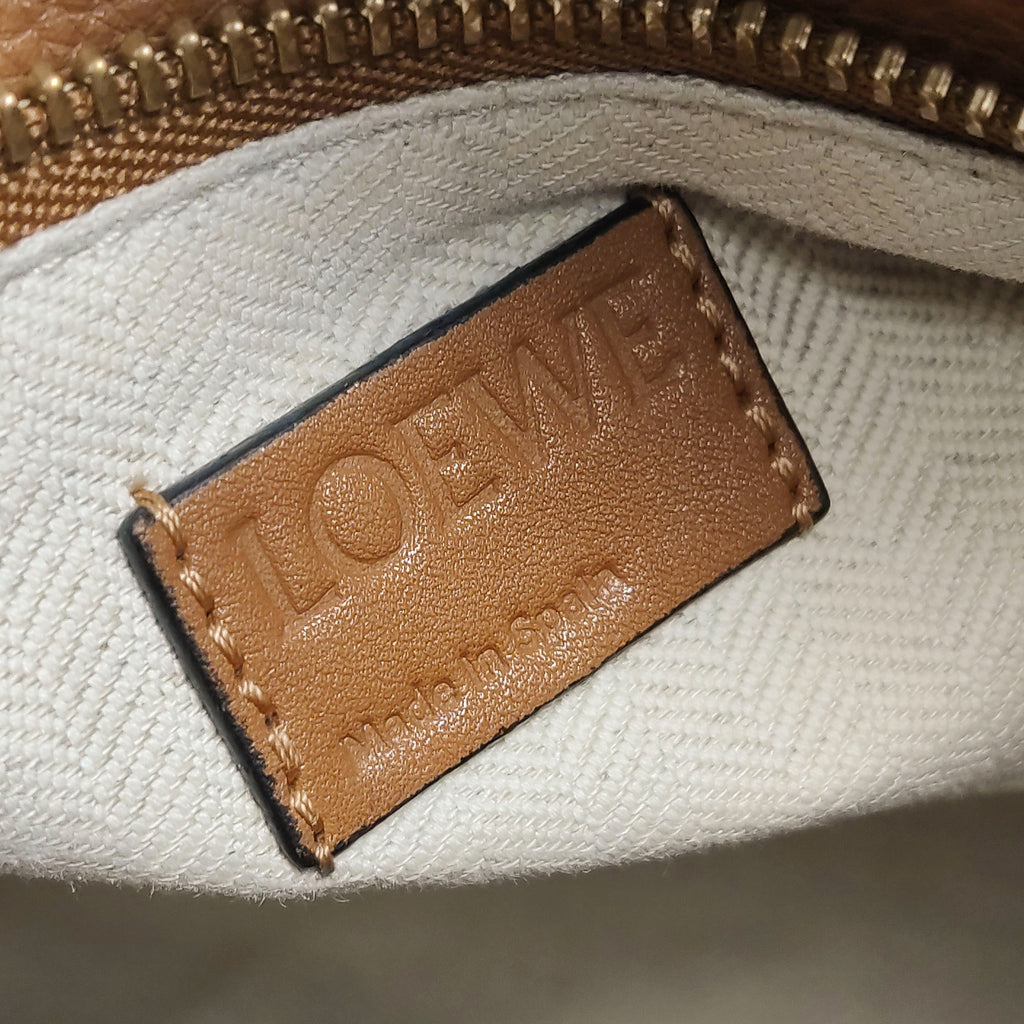 Loewe Puzzle Small Grained Caramel