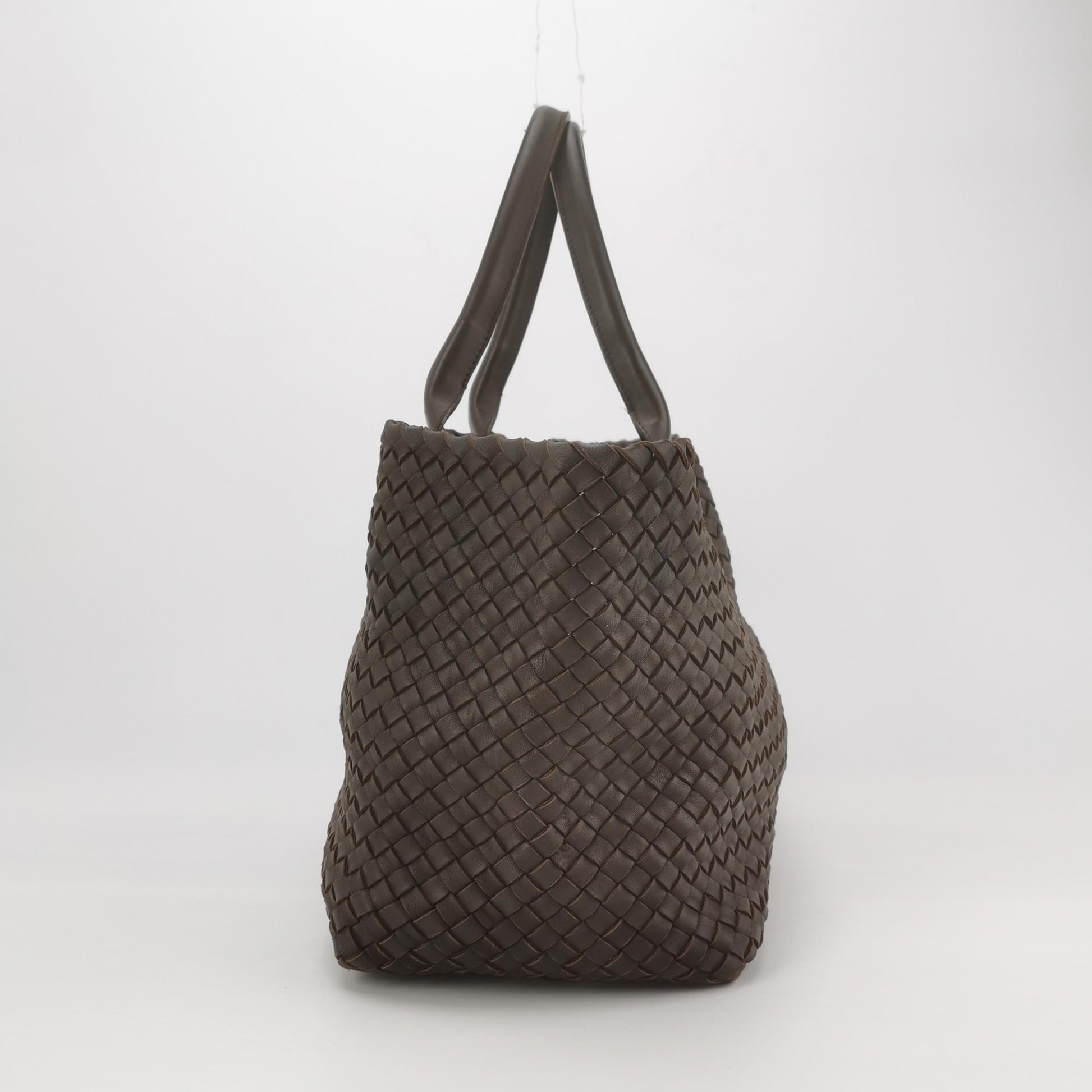 Bottega Veneta Cabat Medium