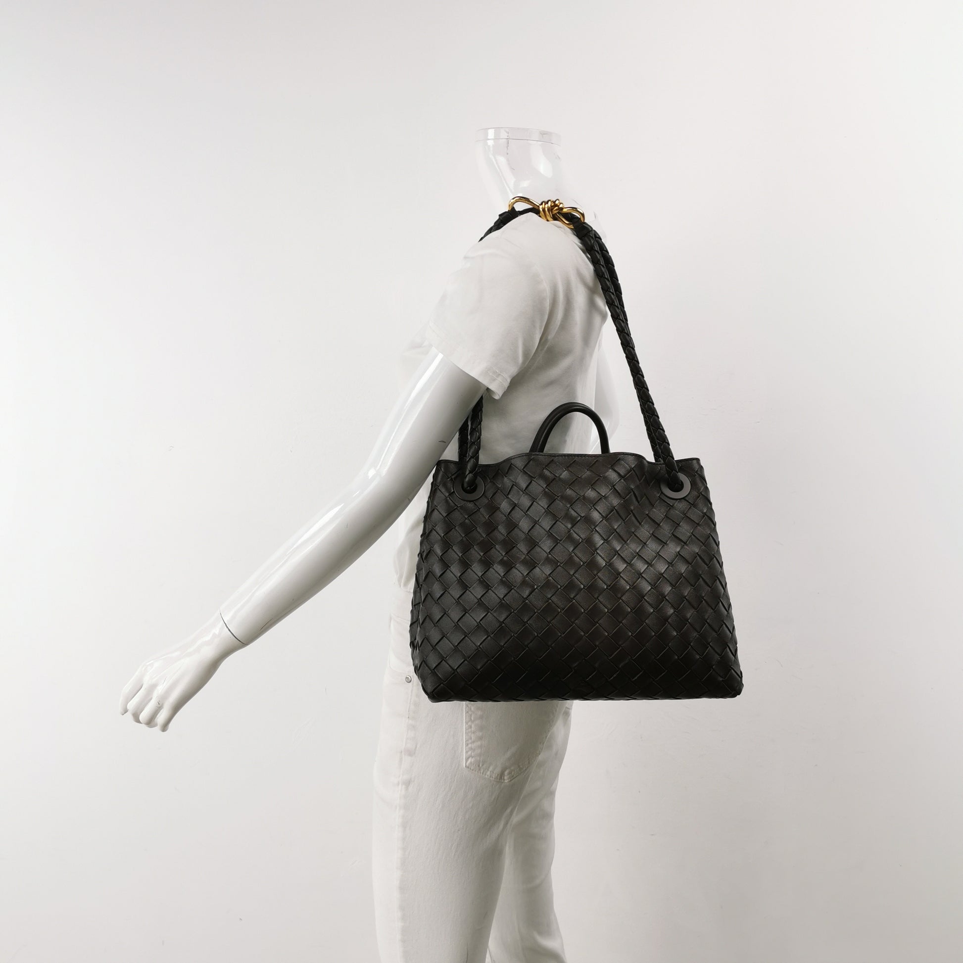 Bottega Veneta Andiamo Medium Fondant