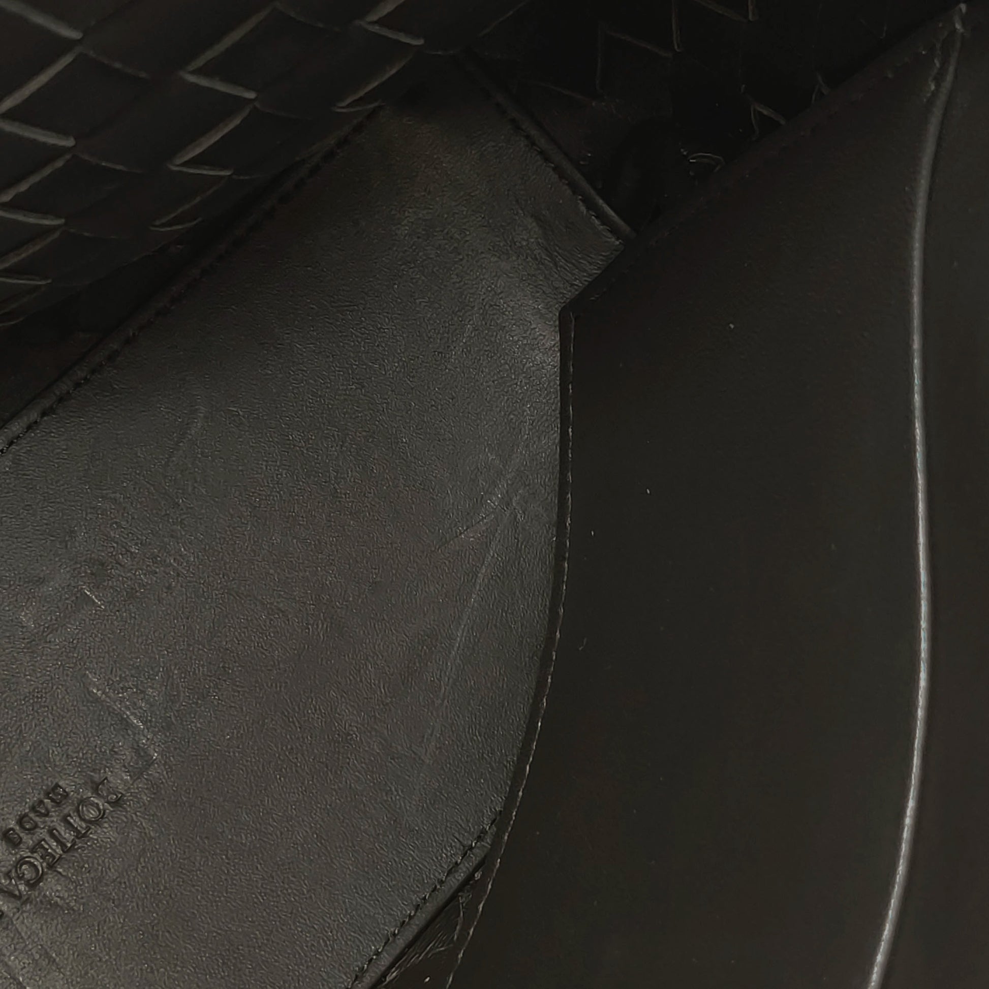 Bottega Veneta Andiamo Medium Fondant