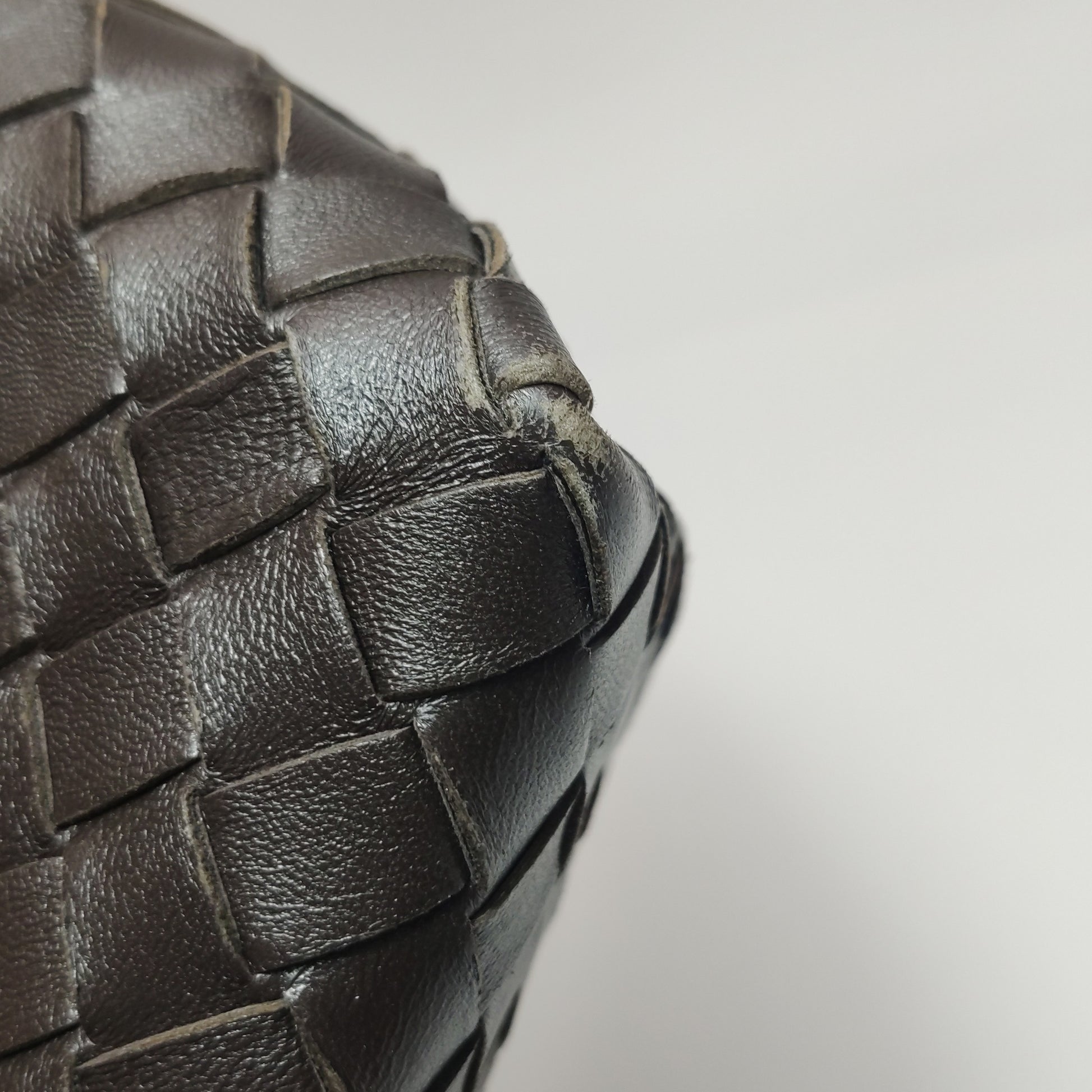 Bottega Veneta Andiamo Medium Fondant