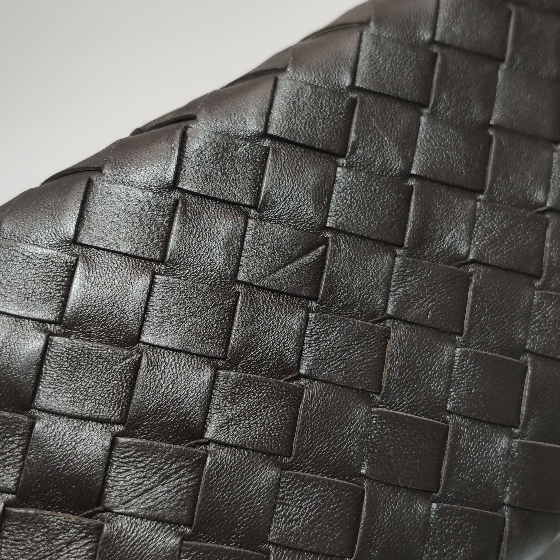 Bottega Veneta Andiamo Medium Fondant