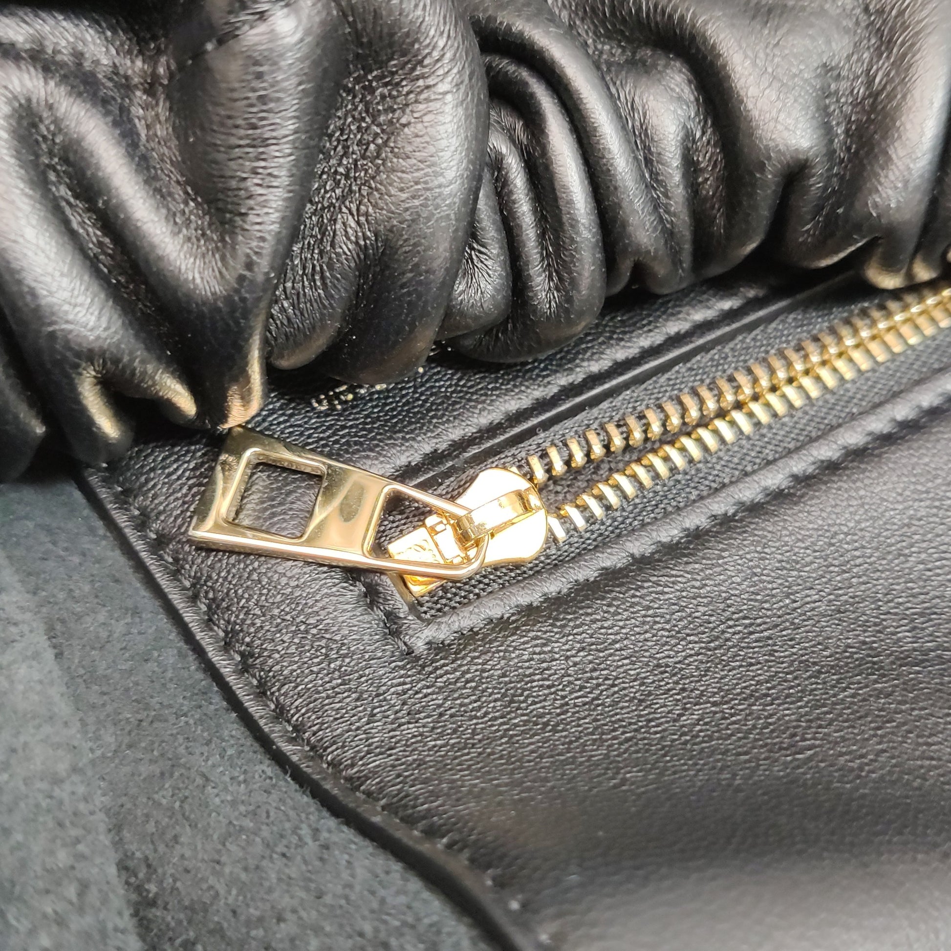 Loewe Squeeze Medium