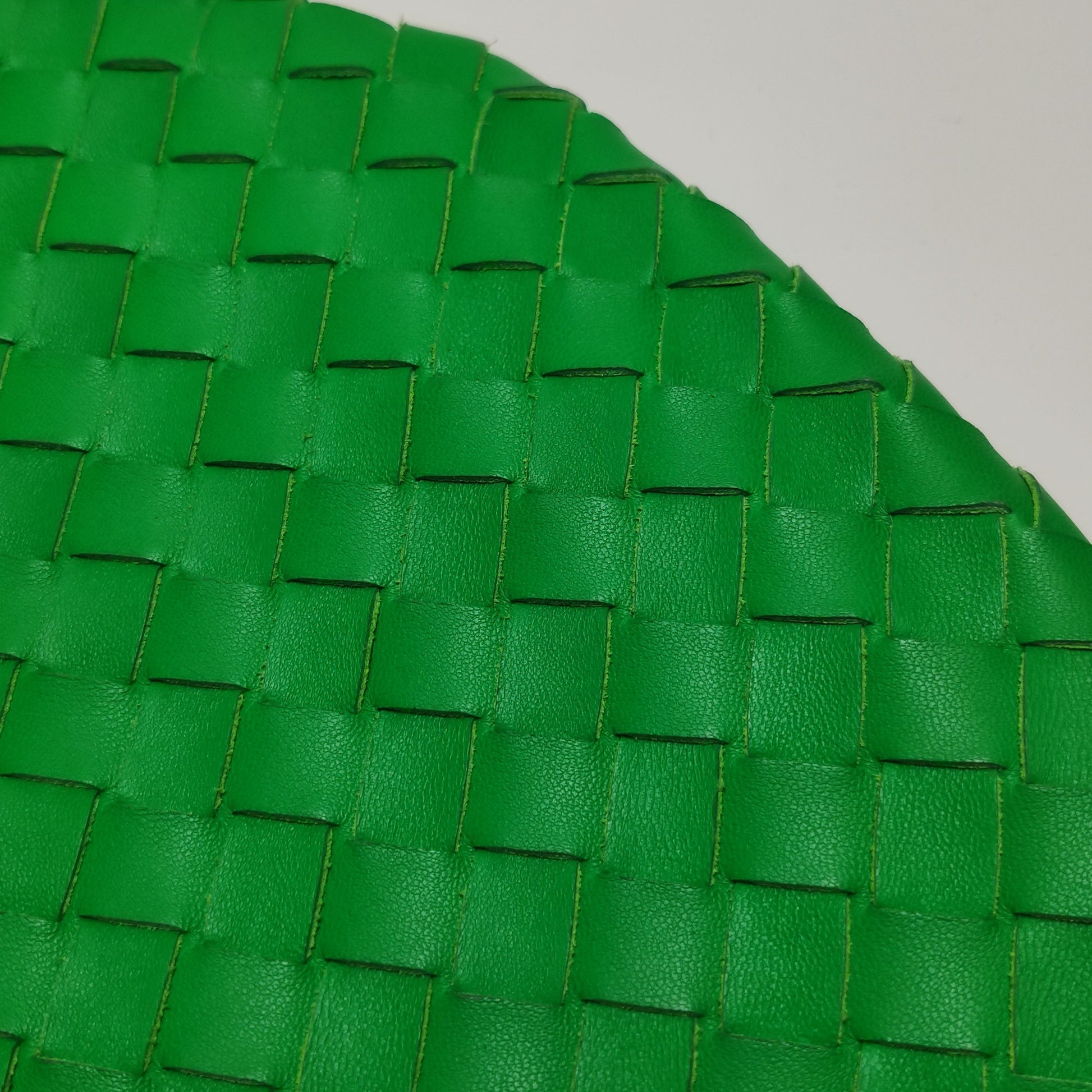 Bottega Veneta Turn Medium