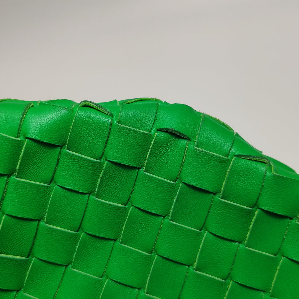Bottega Veneta Turn Medium