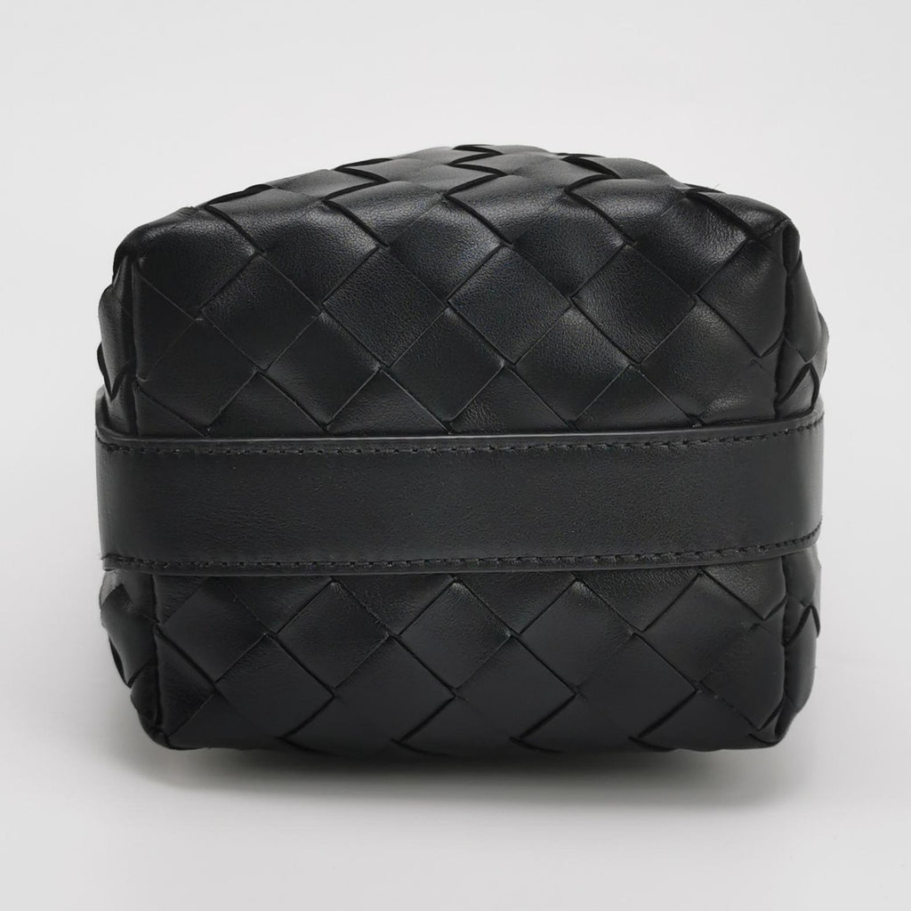 Bottega Veneta Vertical Wallace