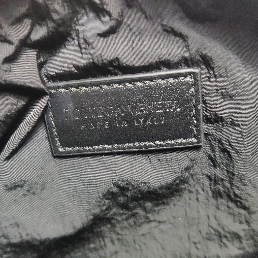 Bottega Veneta Vertical Wallace
