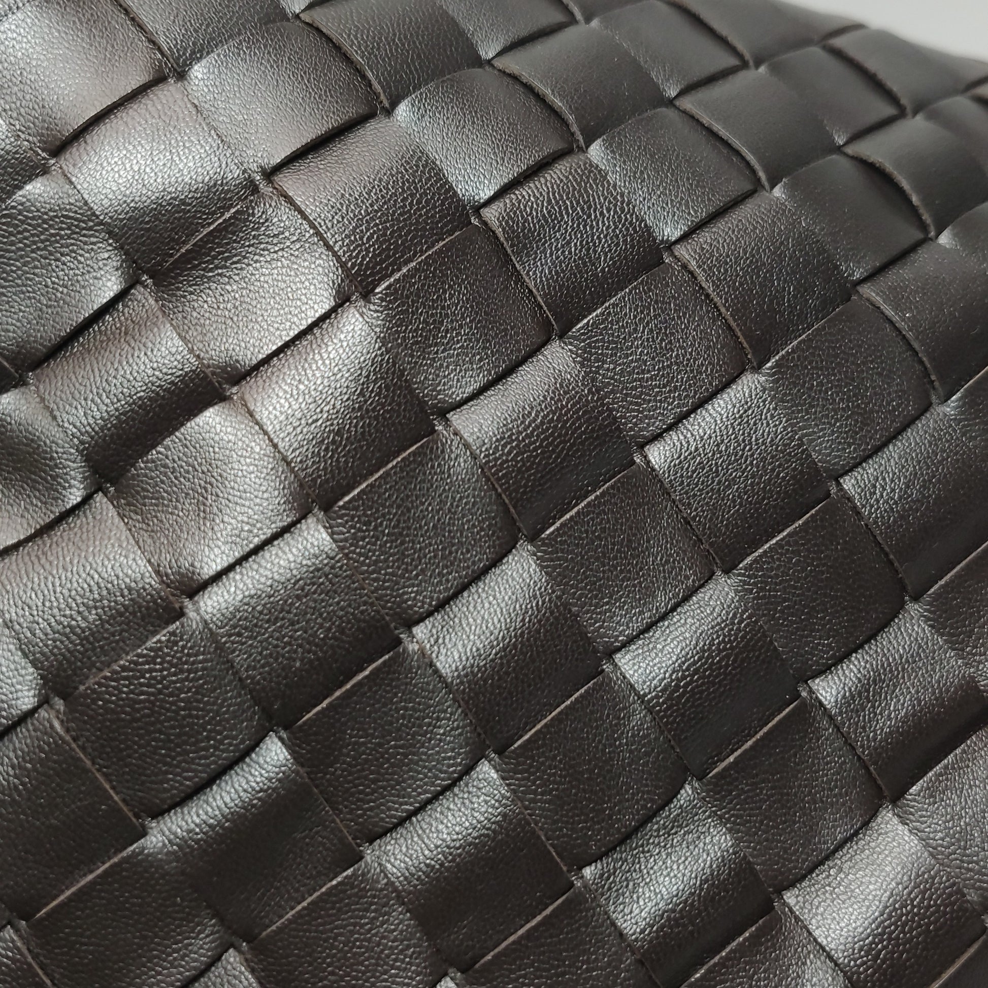 Bottega Veneta Hop Small Fondant