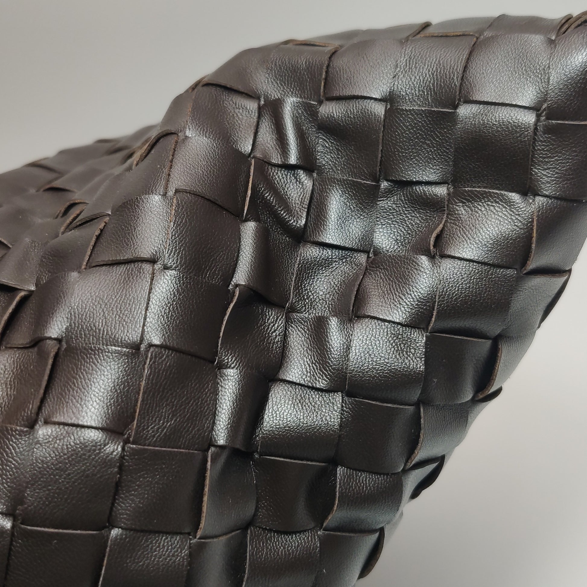 Bottega Veneta Hop Small Fondant