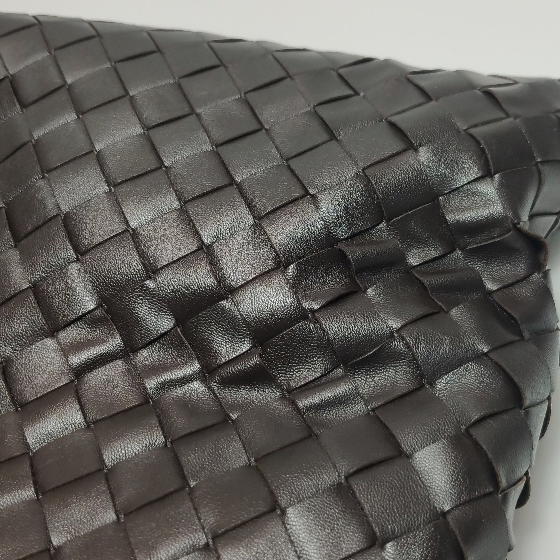 Bottega Veneta Hop Small Fondant