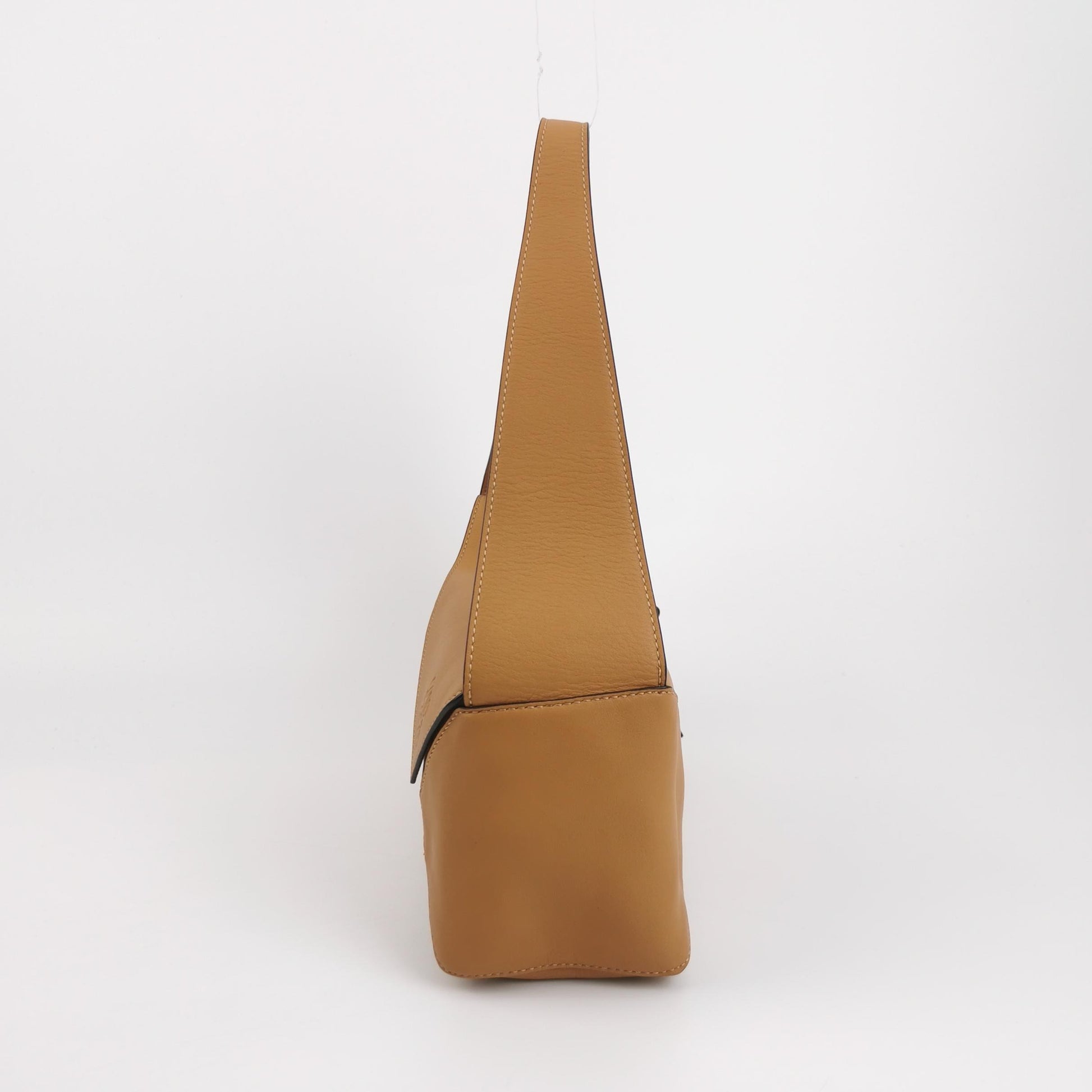 Loewe Puzzle Hobo