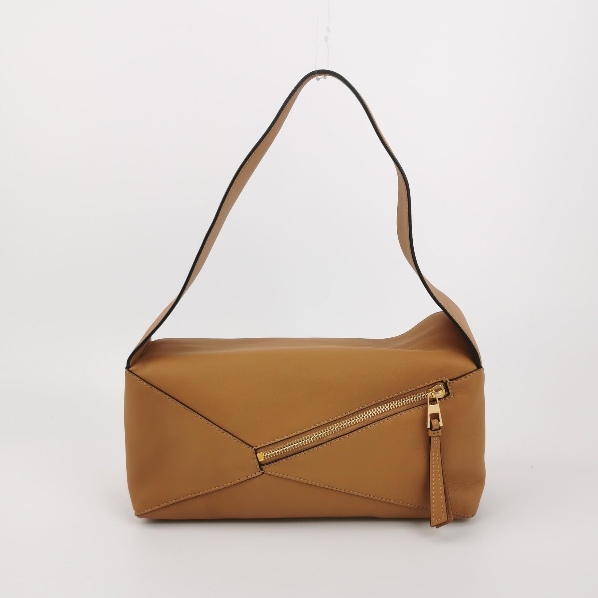 Loewe Puzzle Hobo