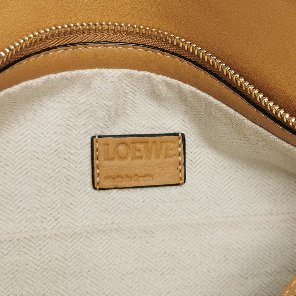 Loewe Puzzle Hobo