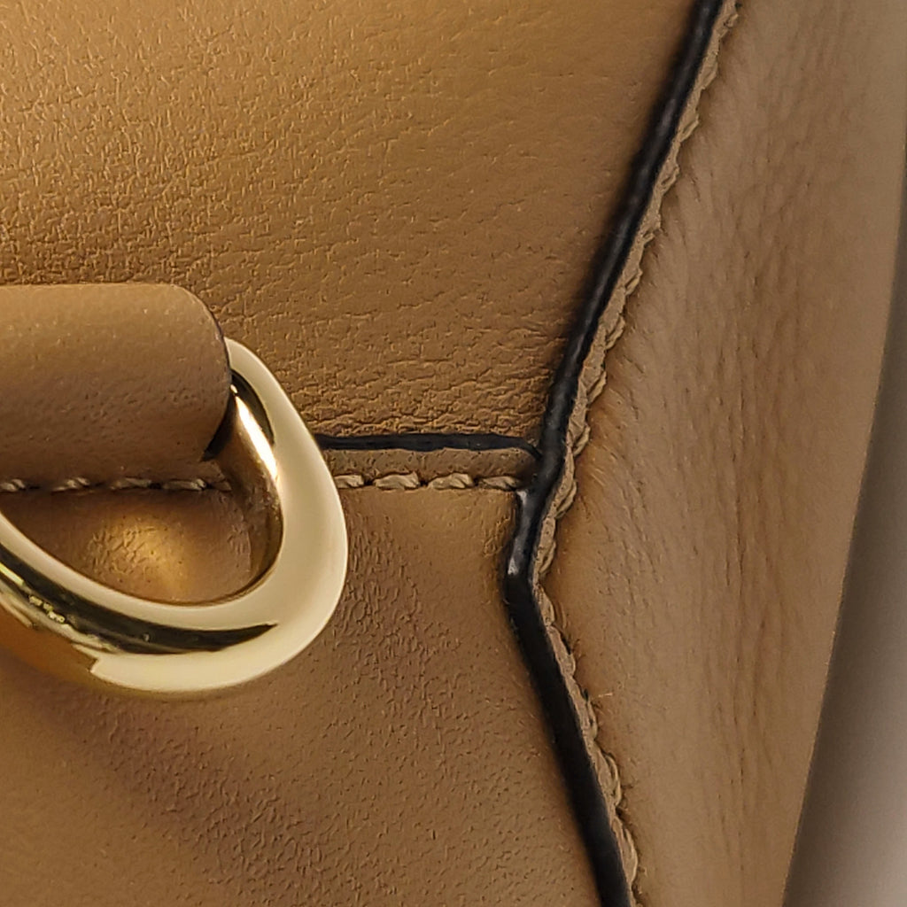 Loewe Puzzle Hobo