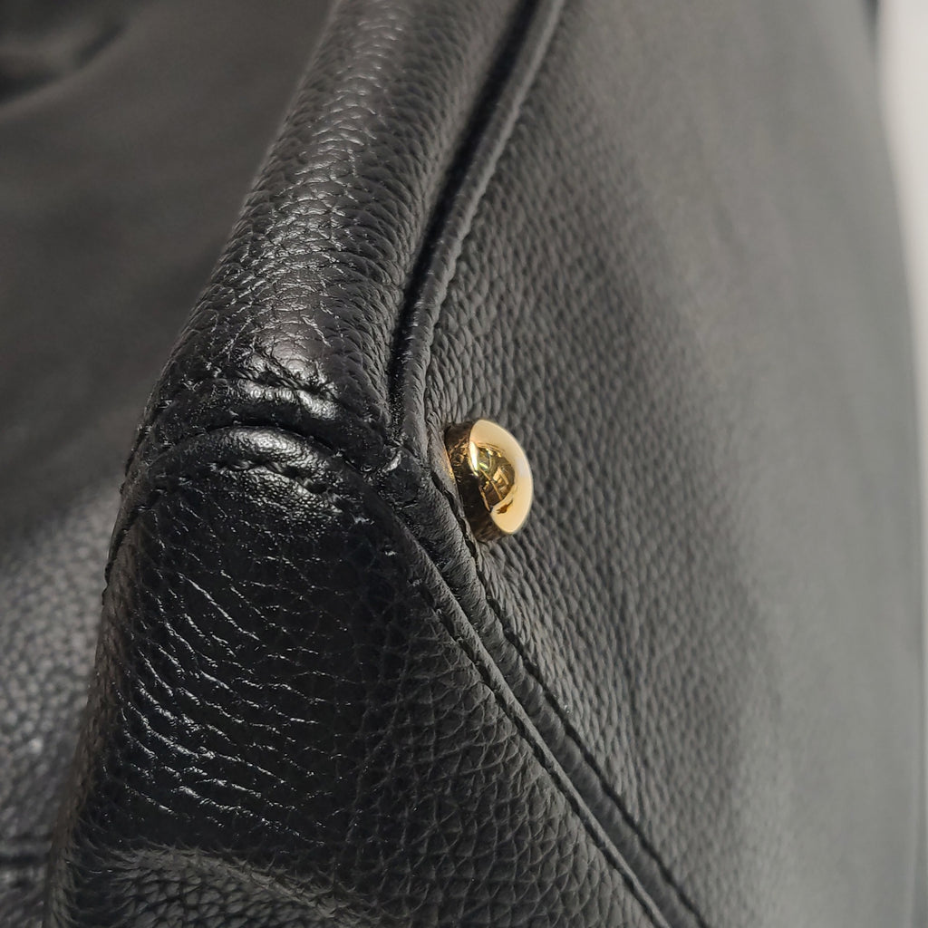 Chanel Executive Cerf Tote