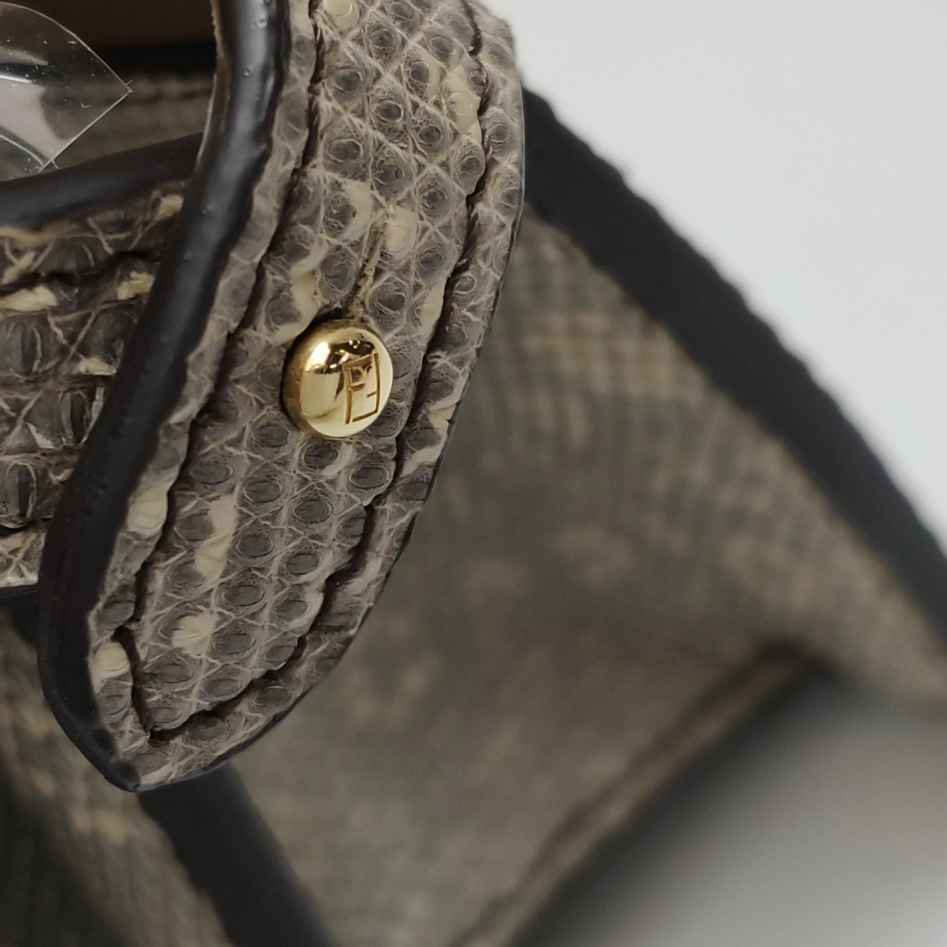 Fendi Peekaboo ISeeU East West