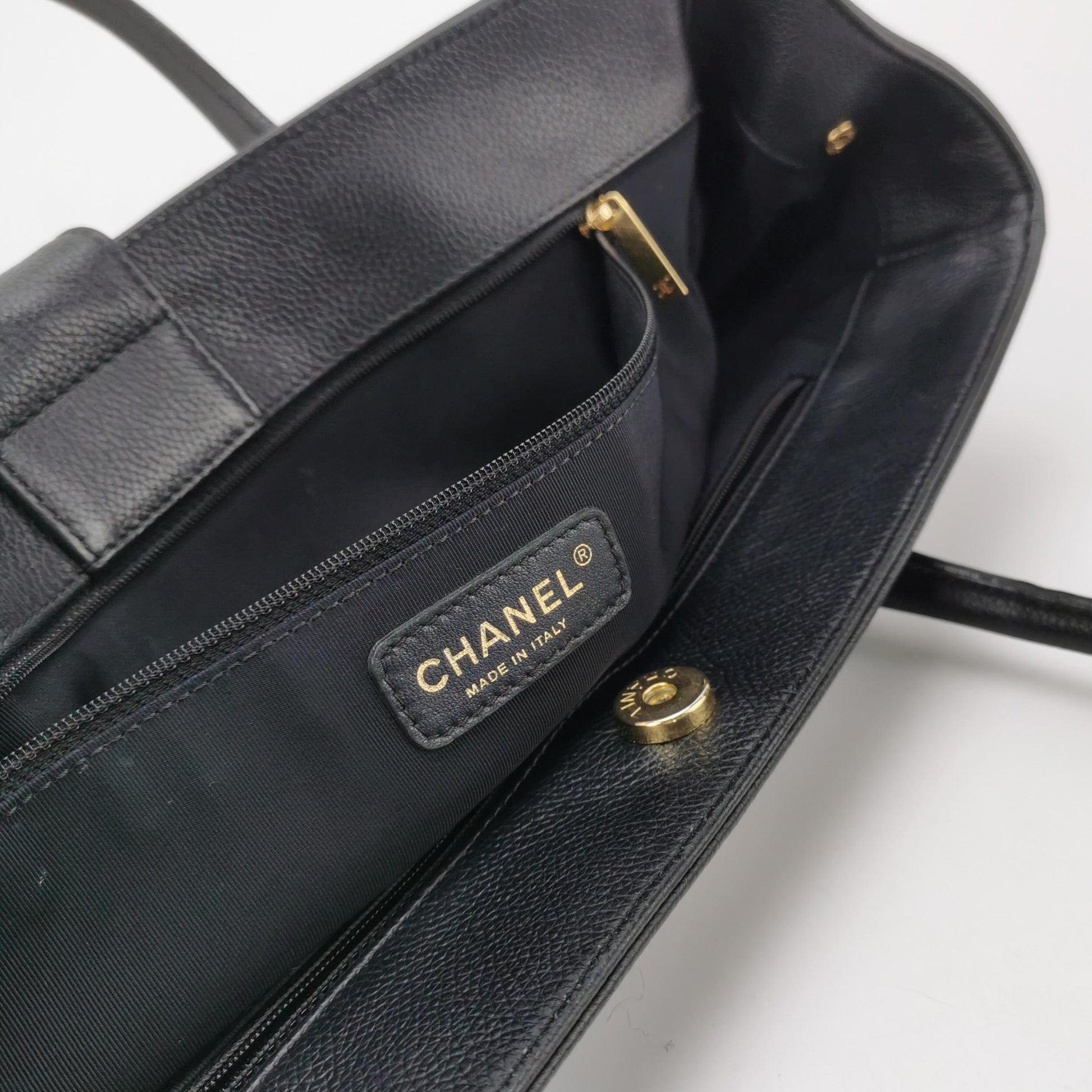 Chanel Executive Cerf Tote 14.15