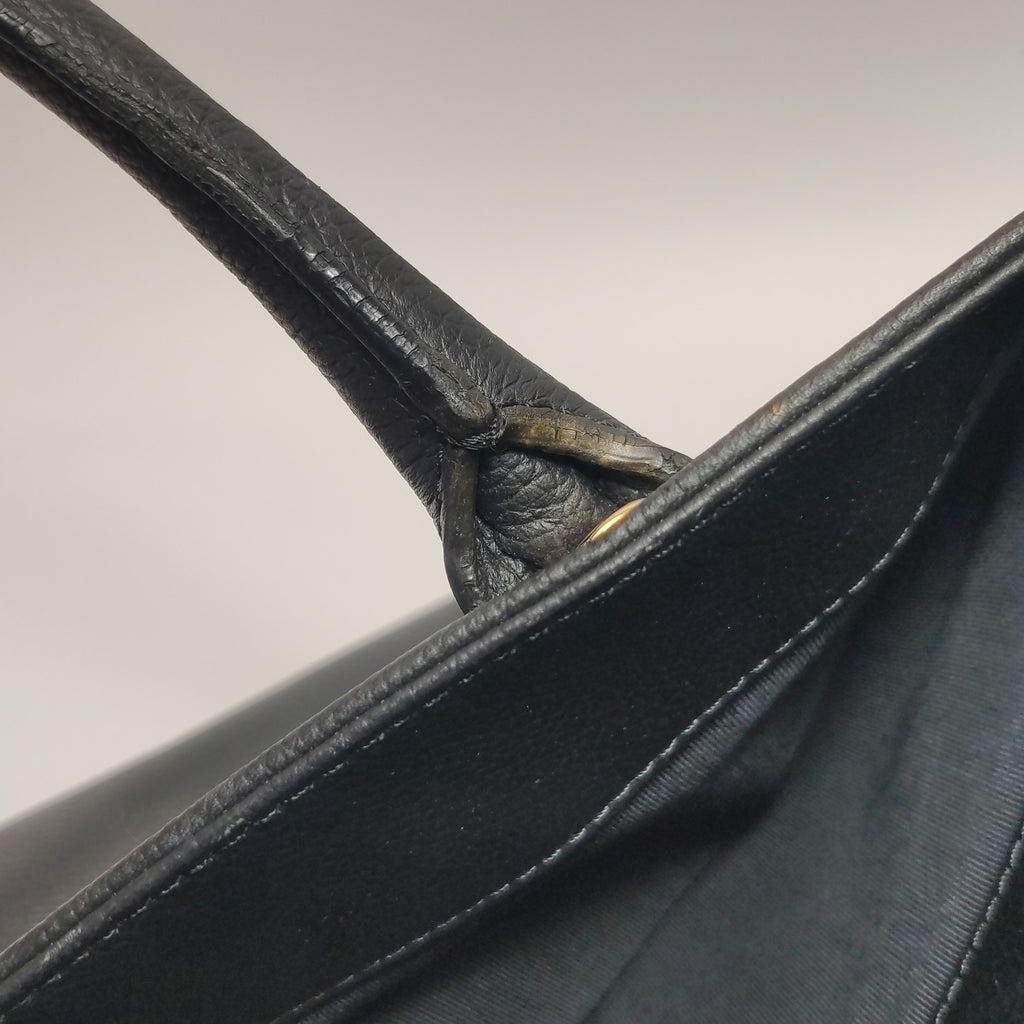 Chanel Executive Cerf Tote 14.15