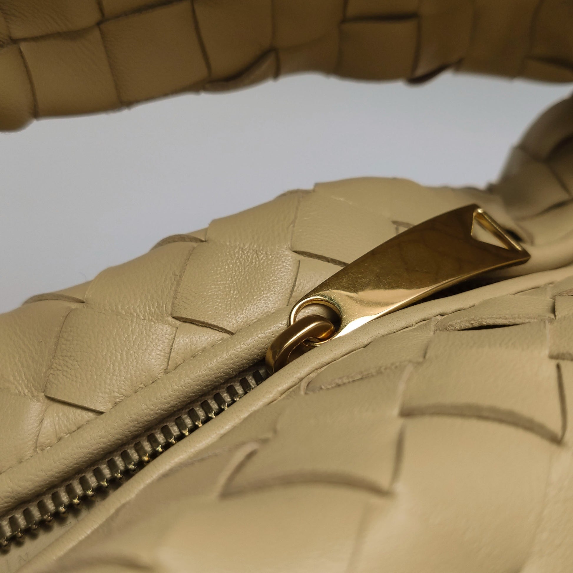 Bottega Veneta Jodie Small Light Beige