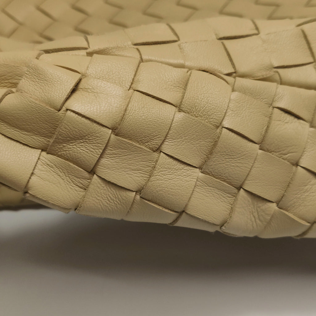 Bottega Veneta Jodie Small Light Beige