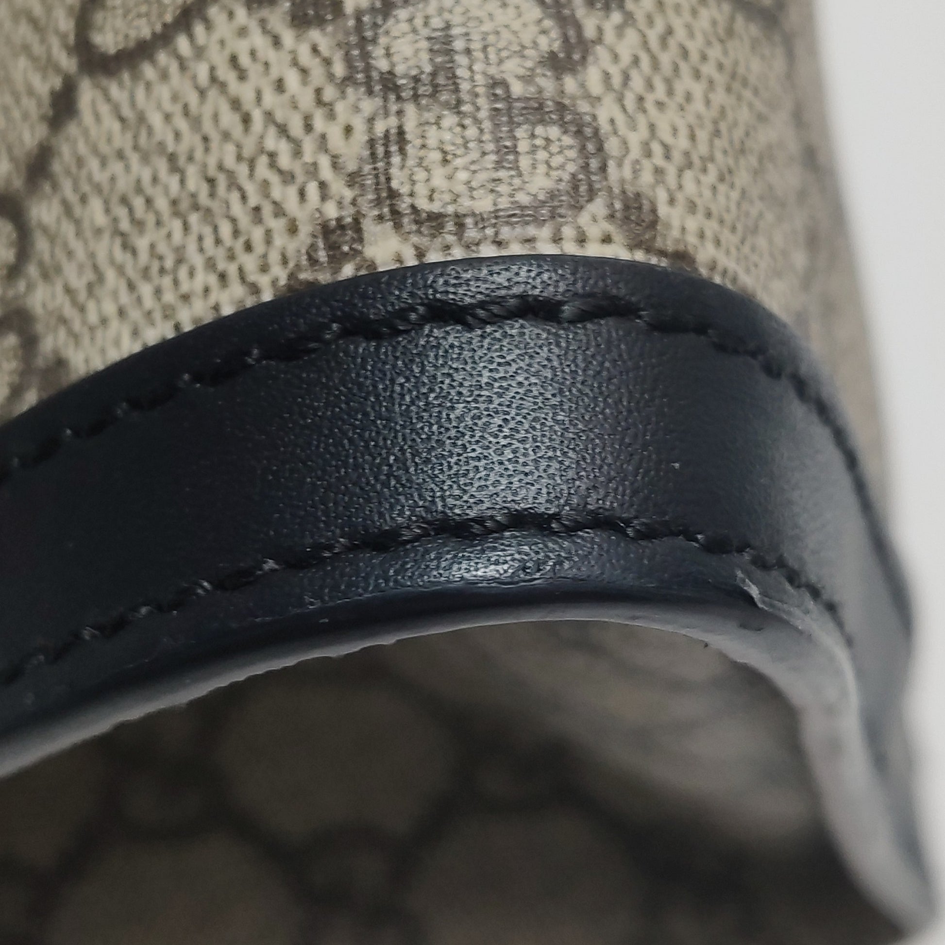 Gucci Padlock Medium Supreme Monogram