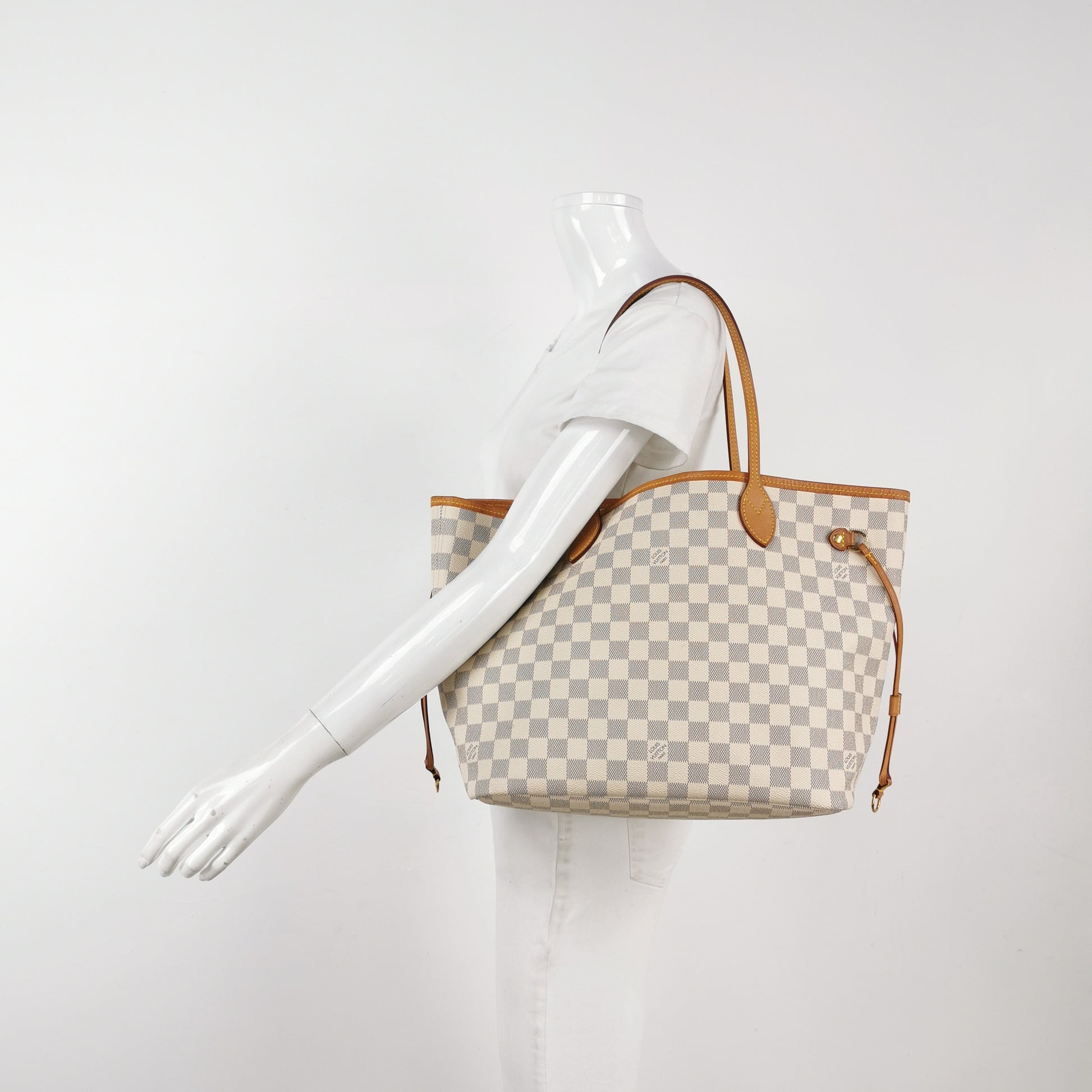 Louis Vuitton Neverfull MM Damier Azur
