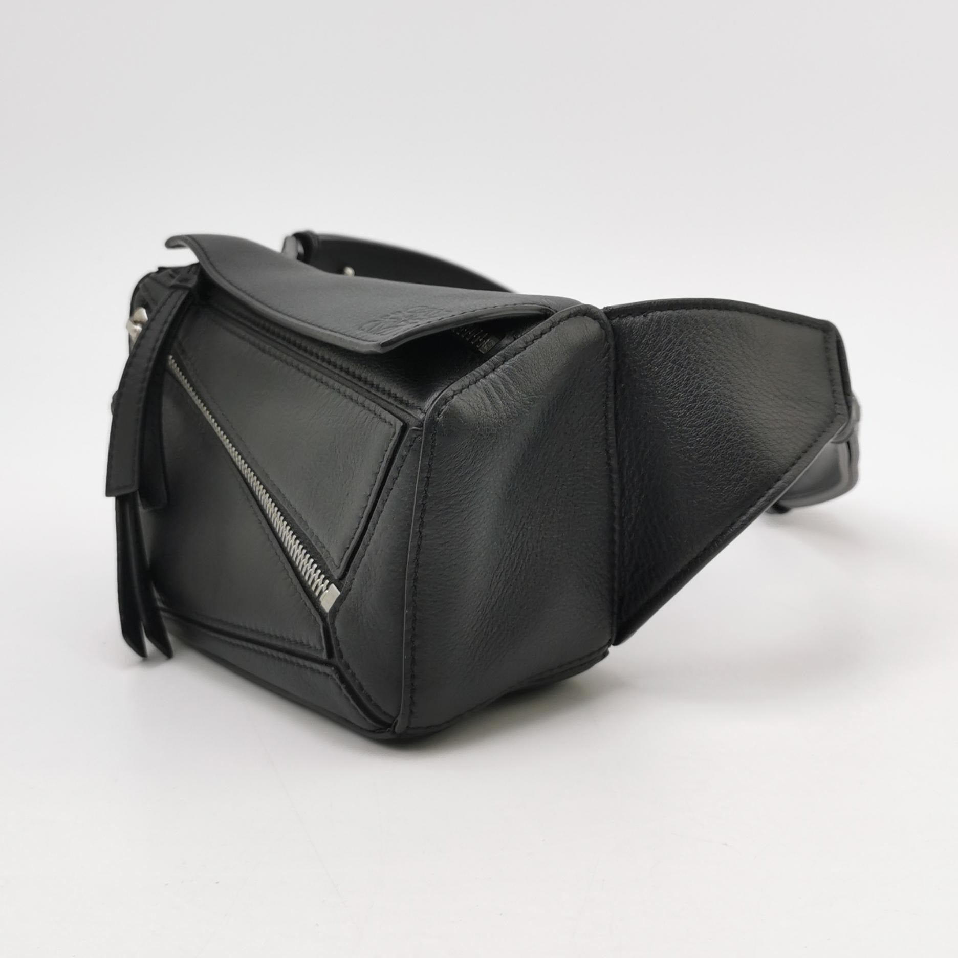 Loewe Puzzle Belt Bag Mini Black
