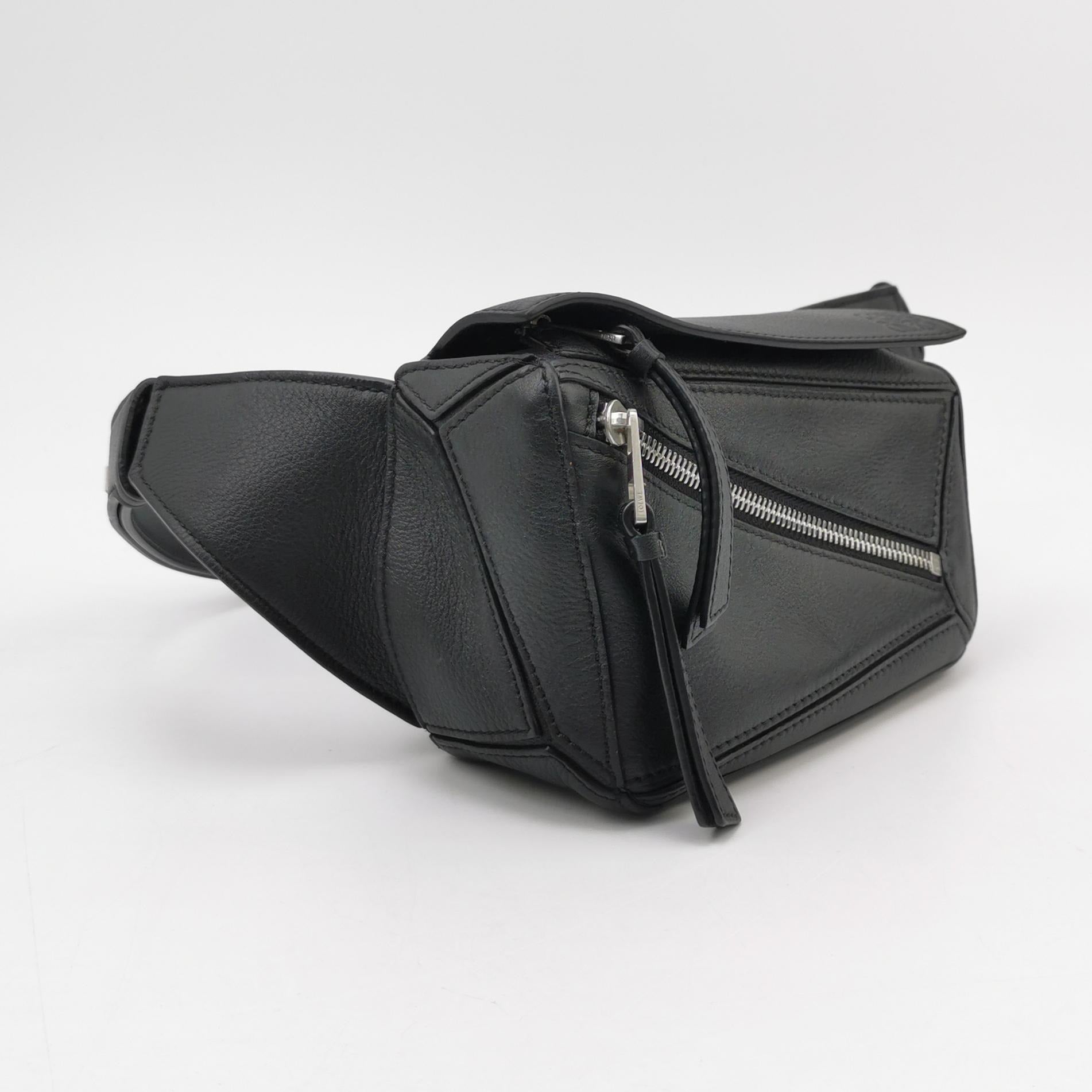 Loewe Puzzle Belt Bag Mini Black