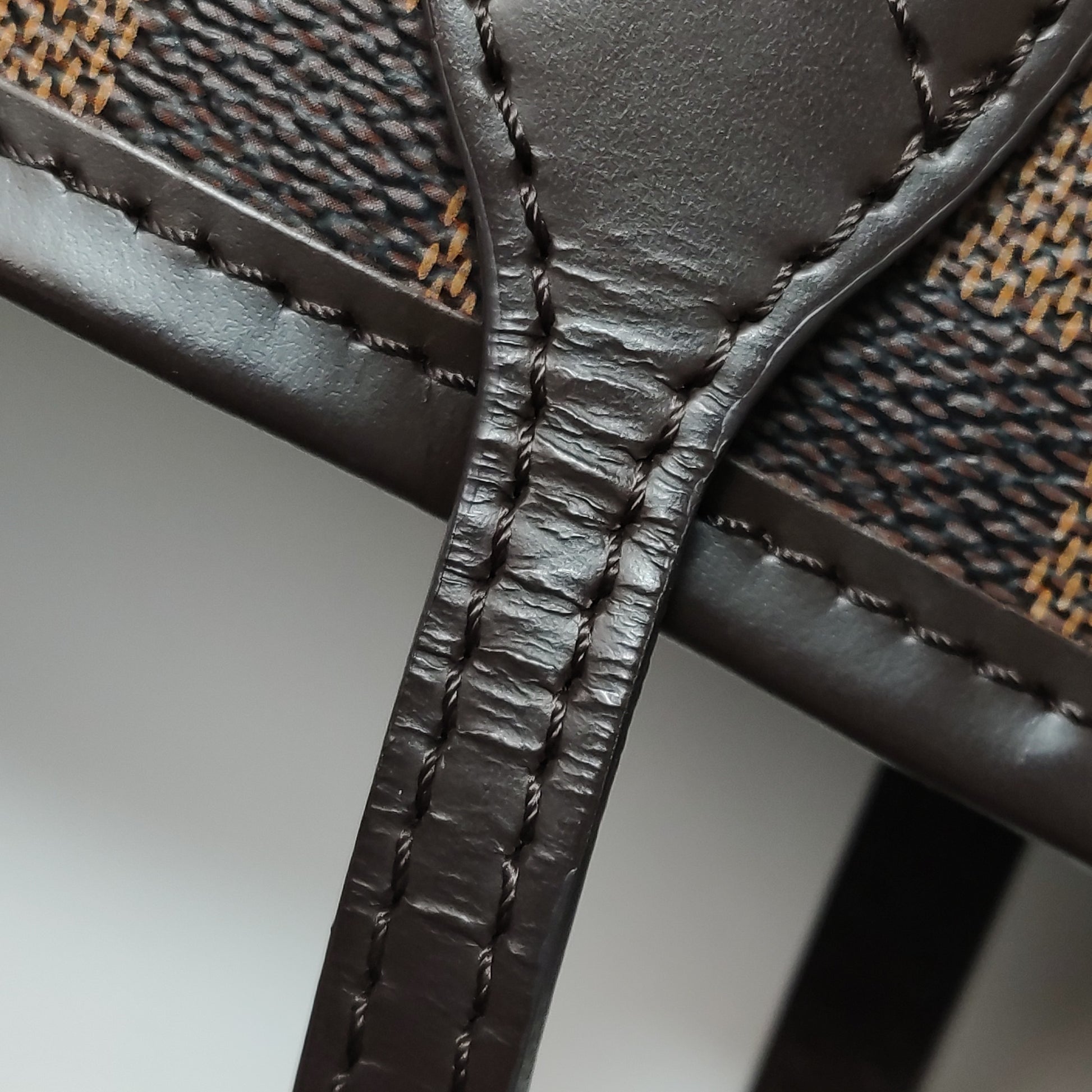 Louis Vuitton Neverfull MM Damier Ebene