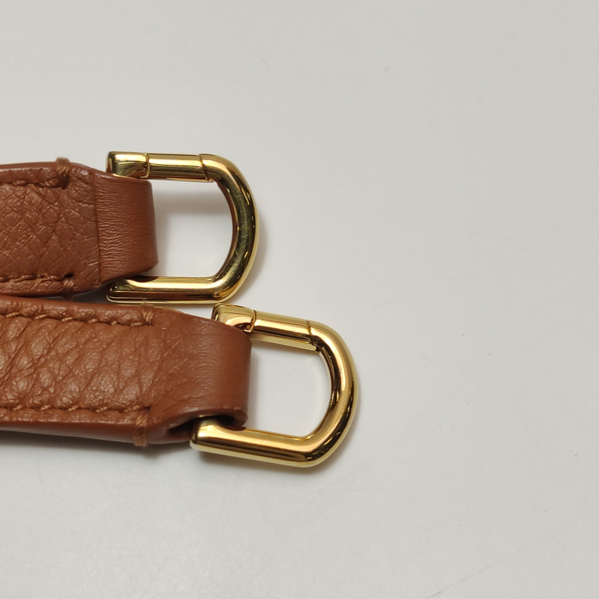 Loro Piana Extra Pocket L19 Tan