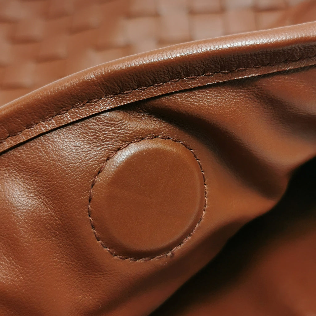 Bottega Veneta Hop Small Barolo