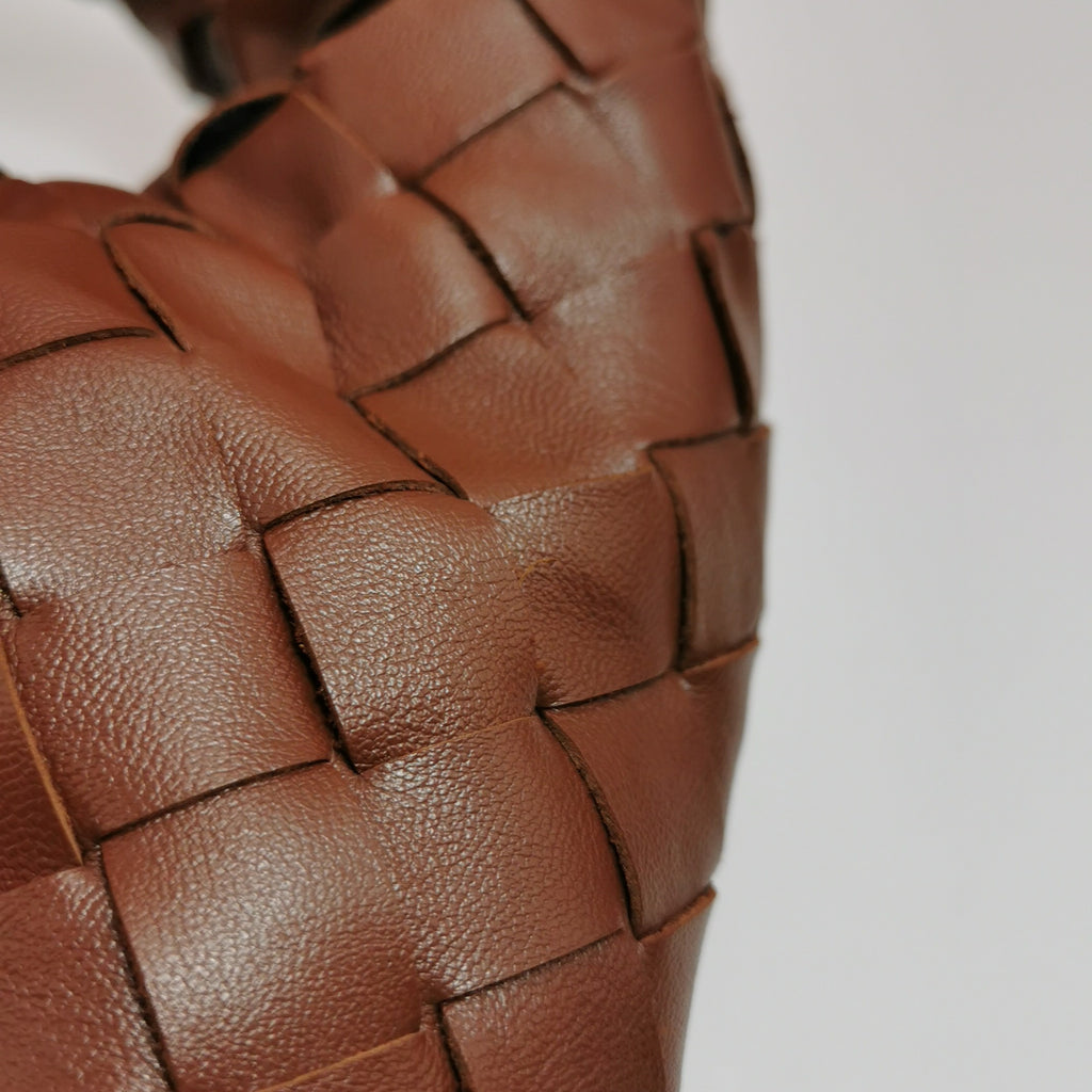 Bottega Veneta Hop Small Barolo