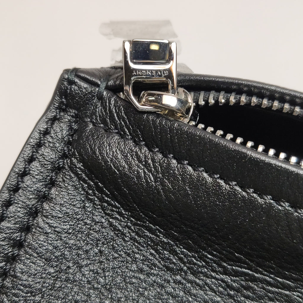 Givenchy Pandora Mini