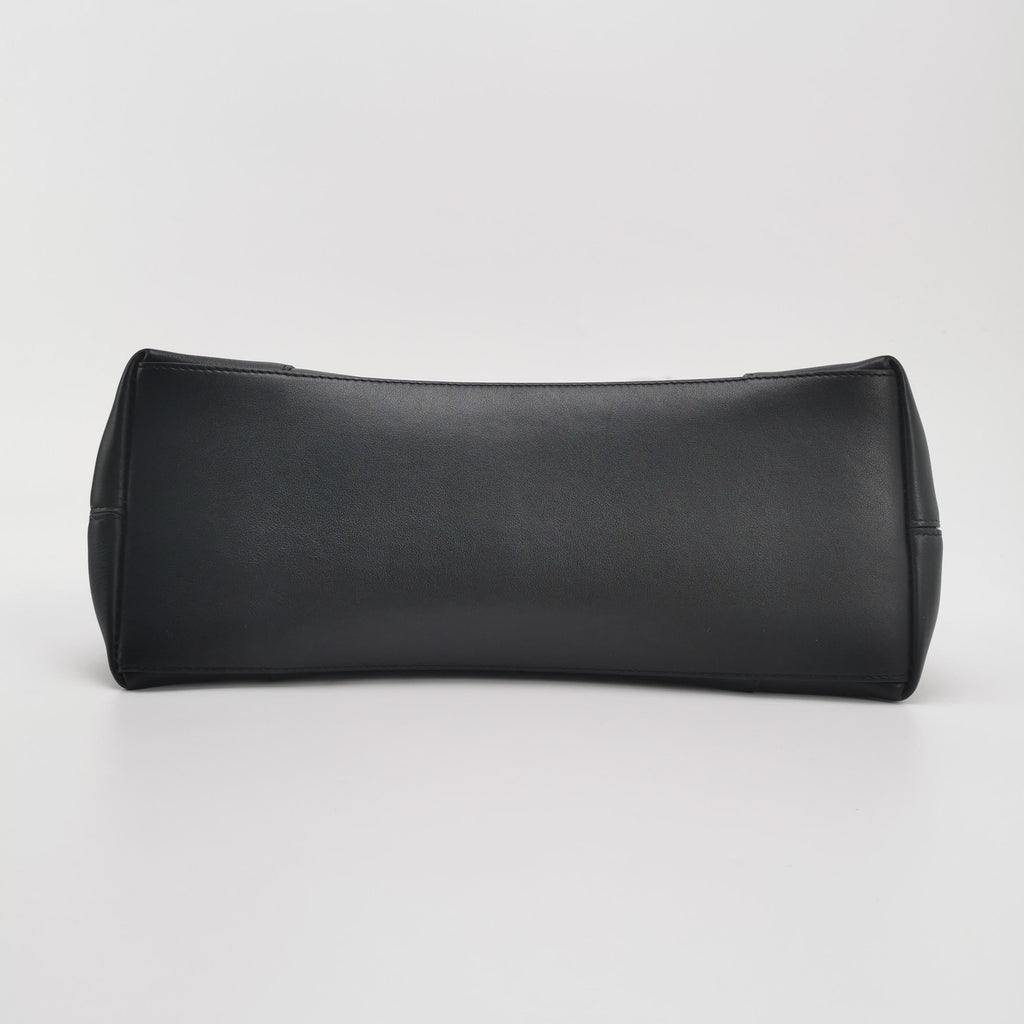 Balenciaga Downtown Medium