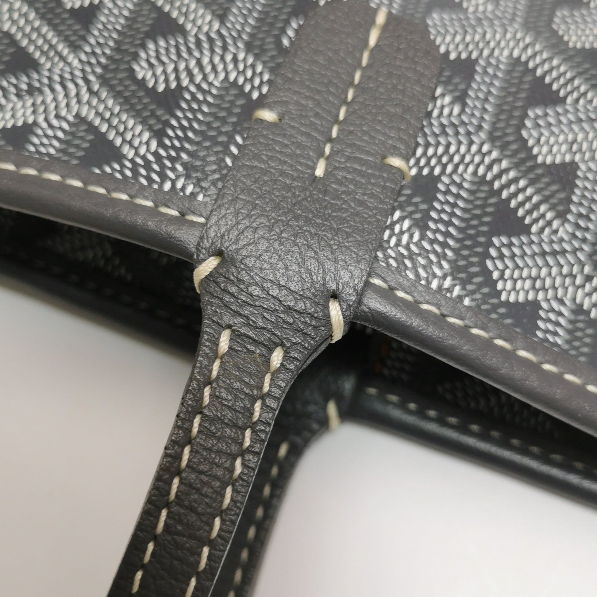 Goyard Artois PM Gray