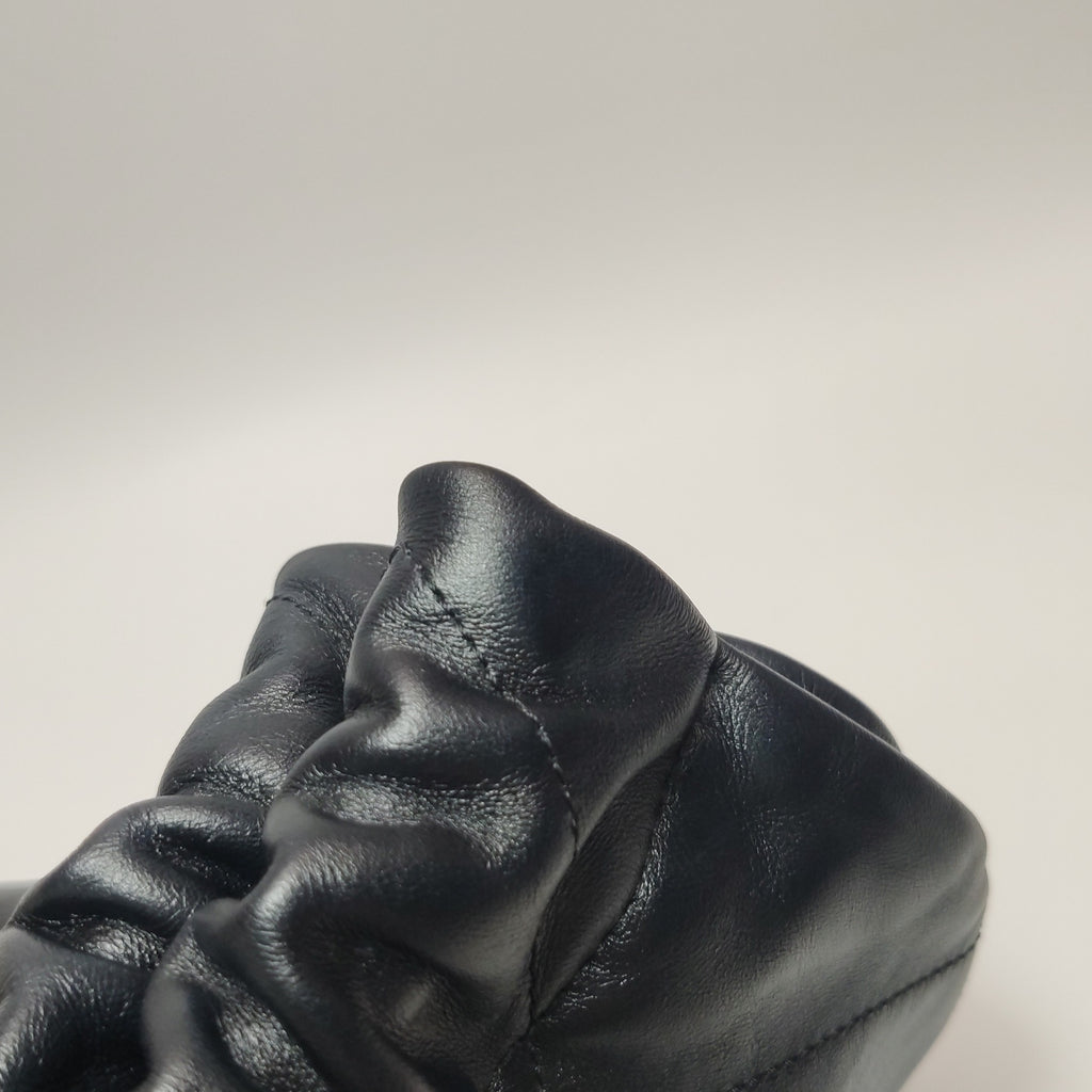Chanel 22 Medium Calfskin