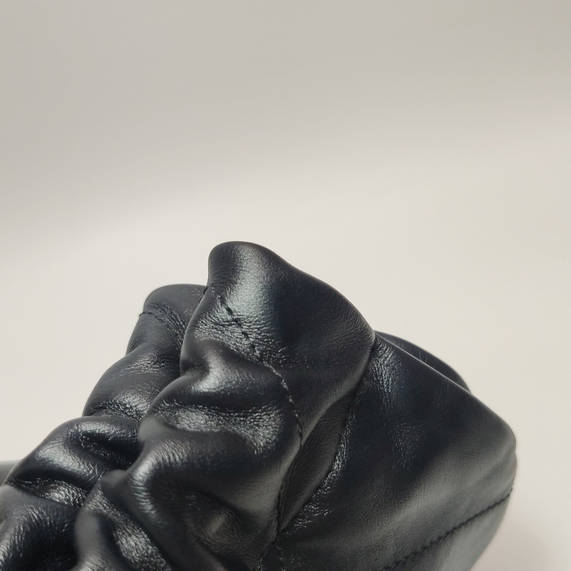 Chanel 22 Medium Calfskin