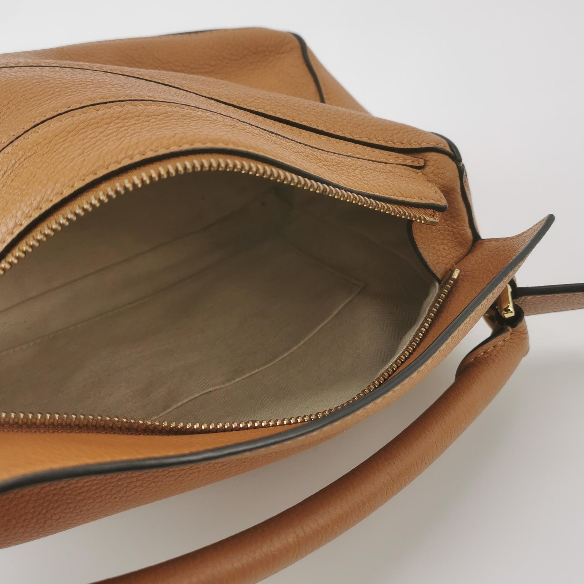 Loewe Puzzle Small Grained Caramel
