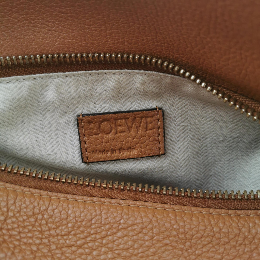 Loewe Puzzle Small Grained Caramel