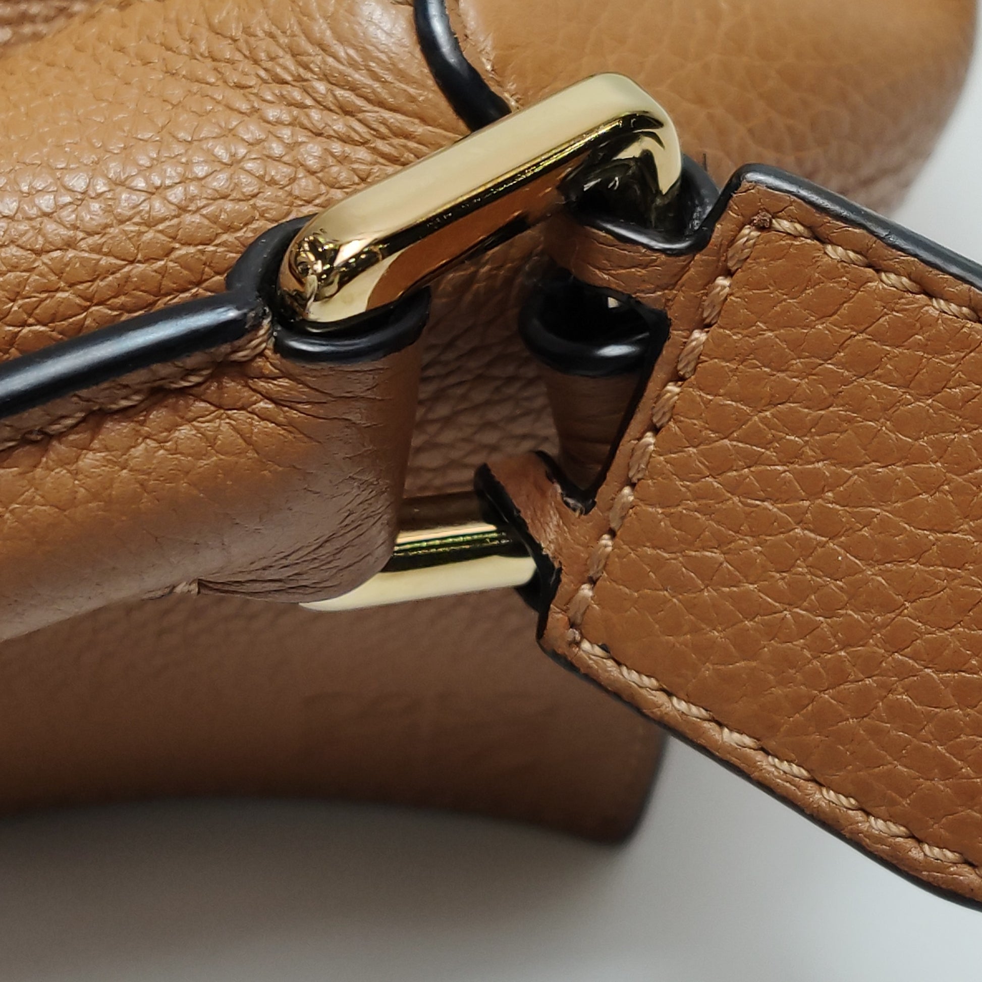 Loewe Puzzle Small Grained Caramel